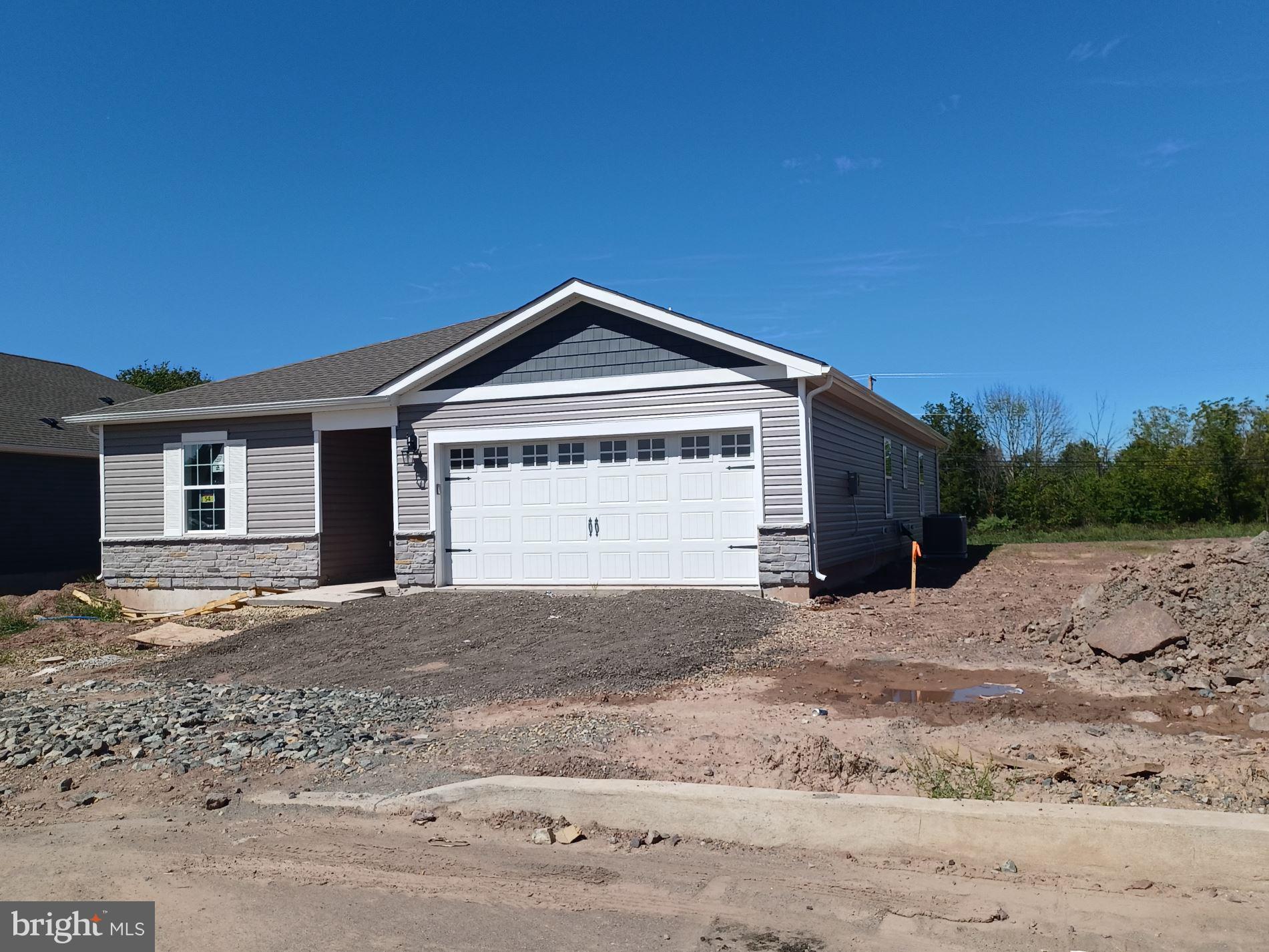 POTTSGROVE HUNT - Residential