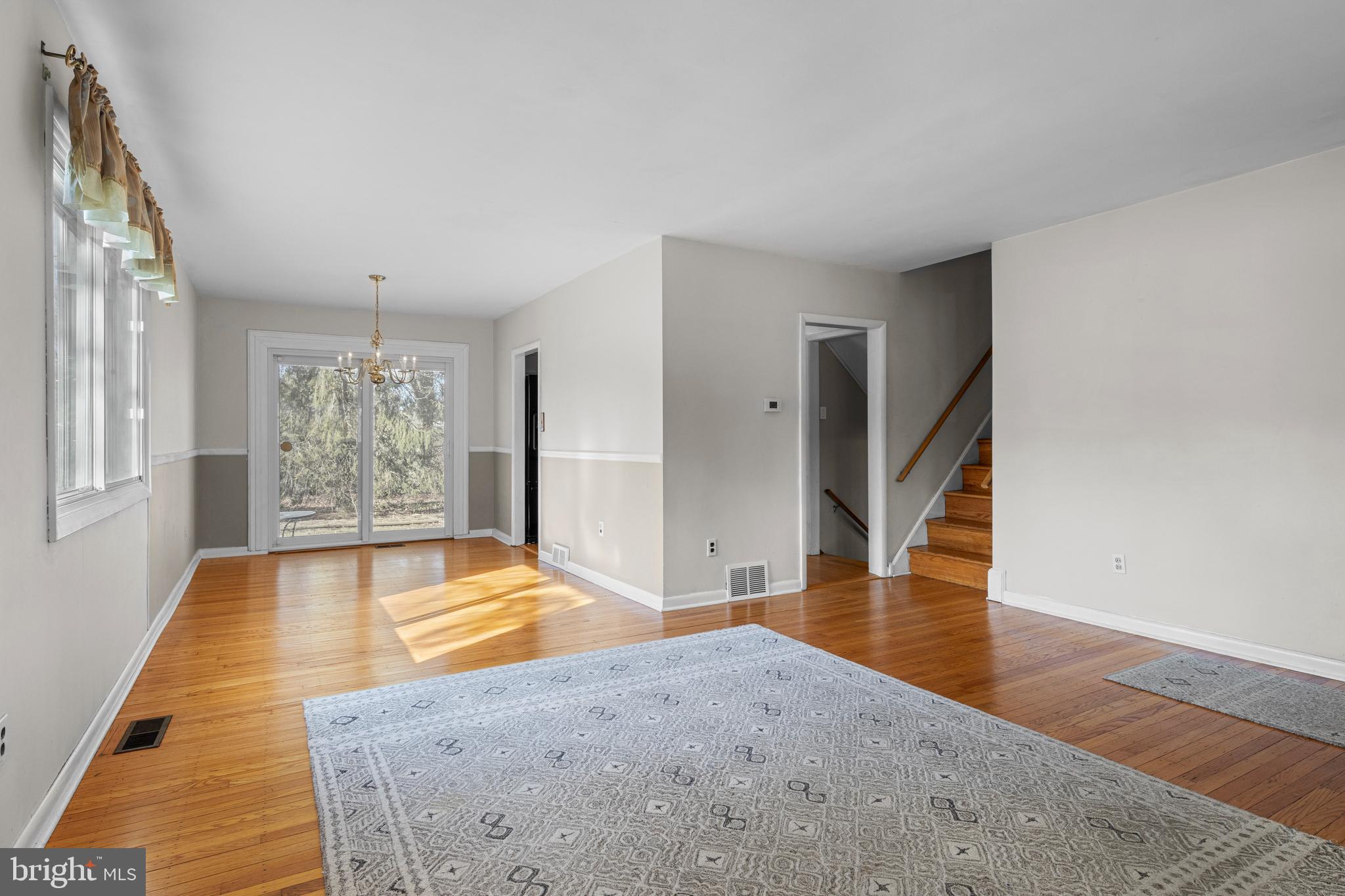 GARRETT HILL - Residential