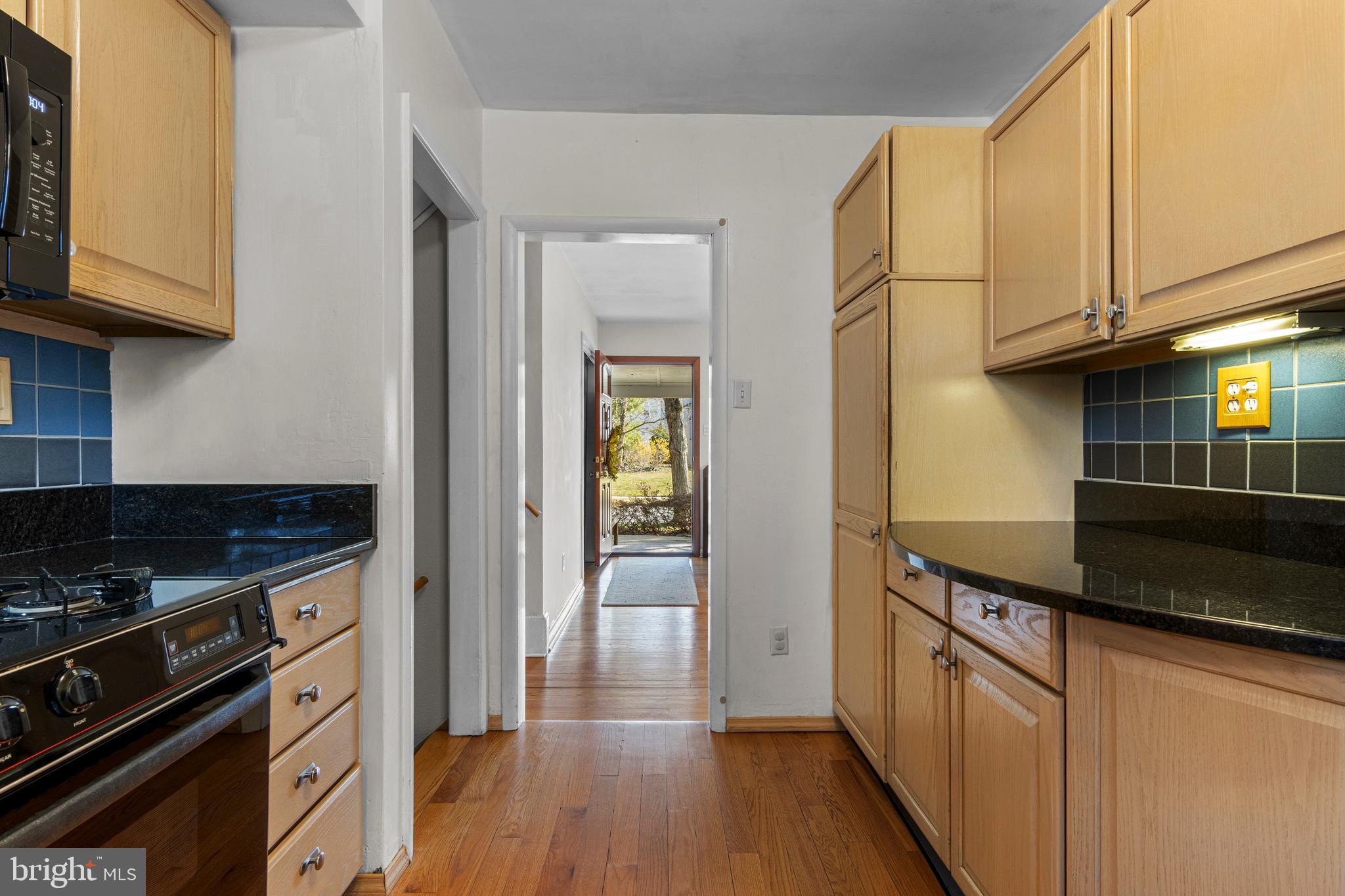 GARRETT HILL - Residential