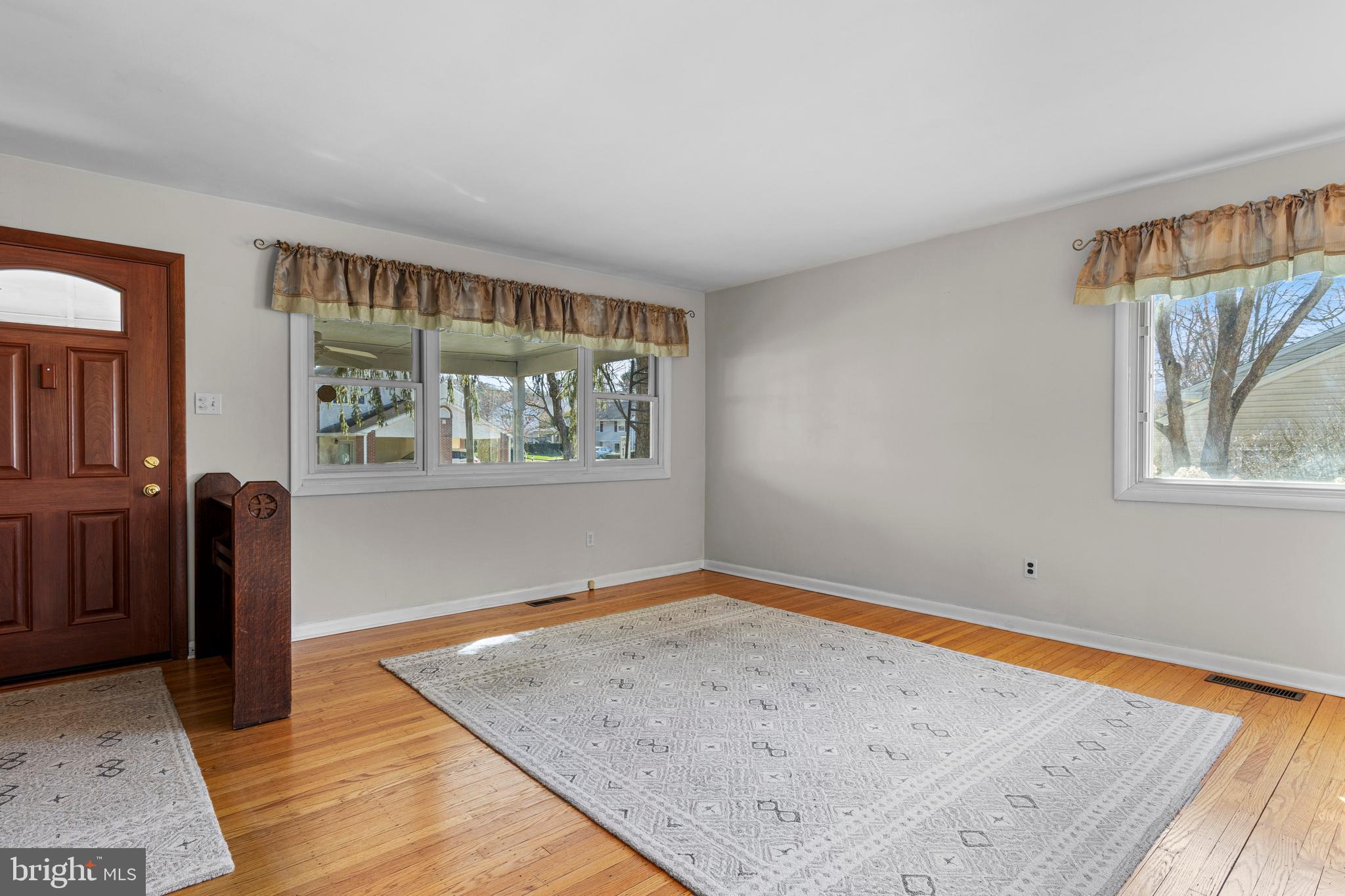 GARRETT HILL - Residential