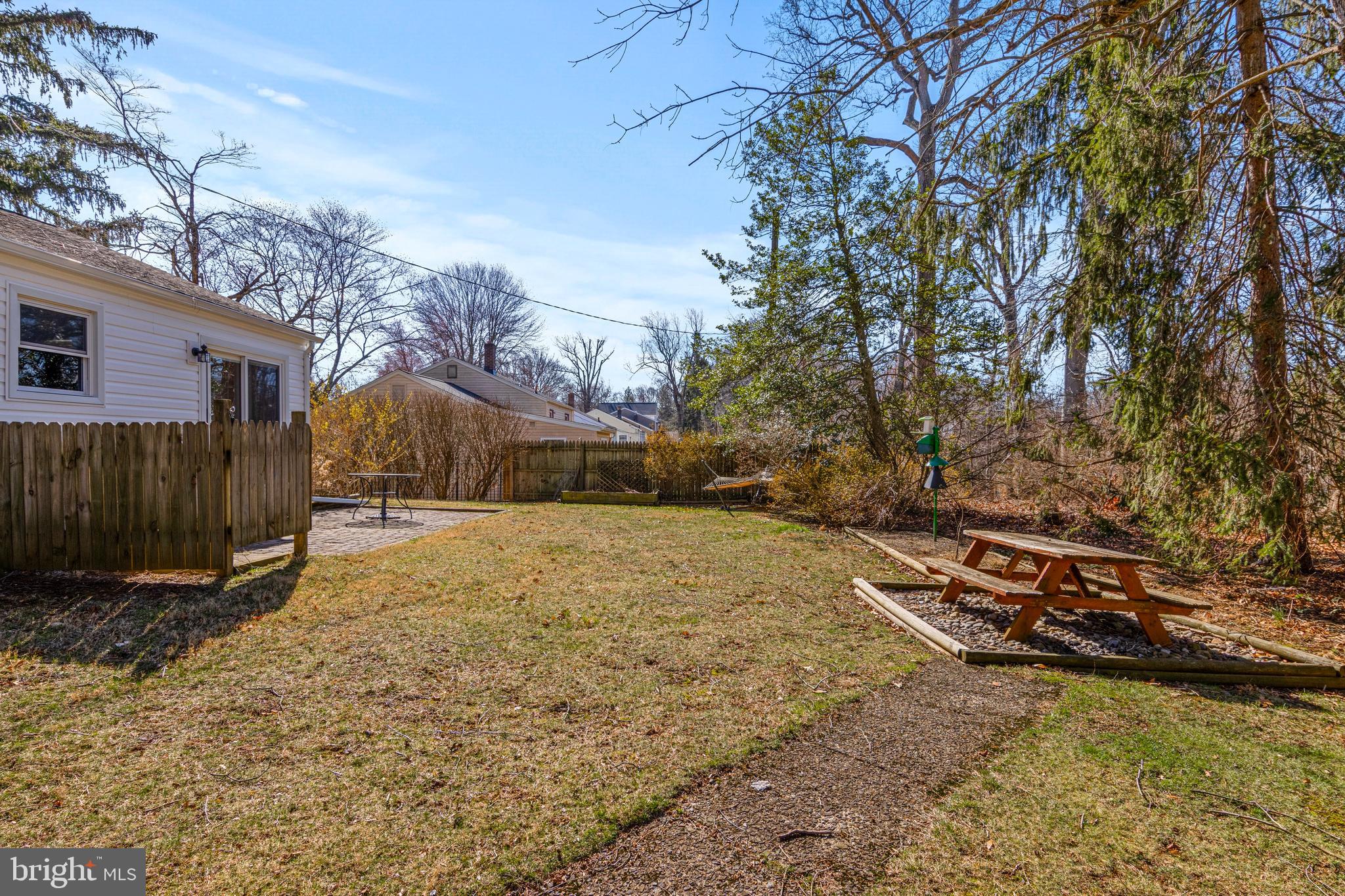 GARRETT HILL - Residential