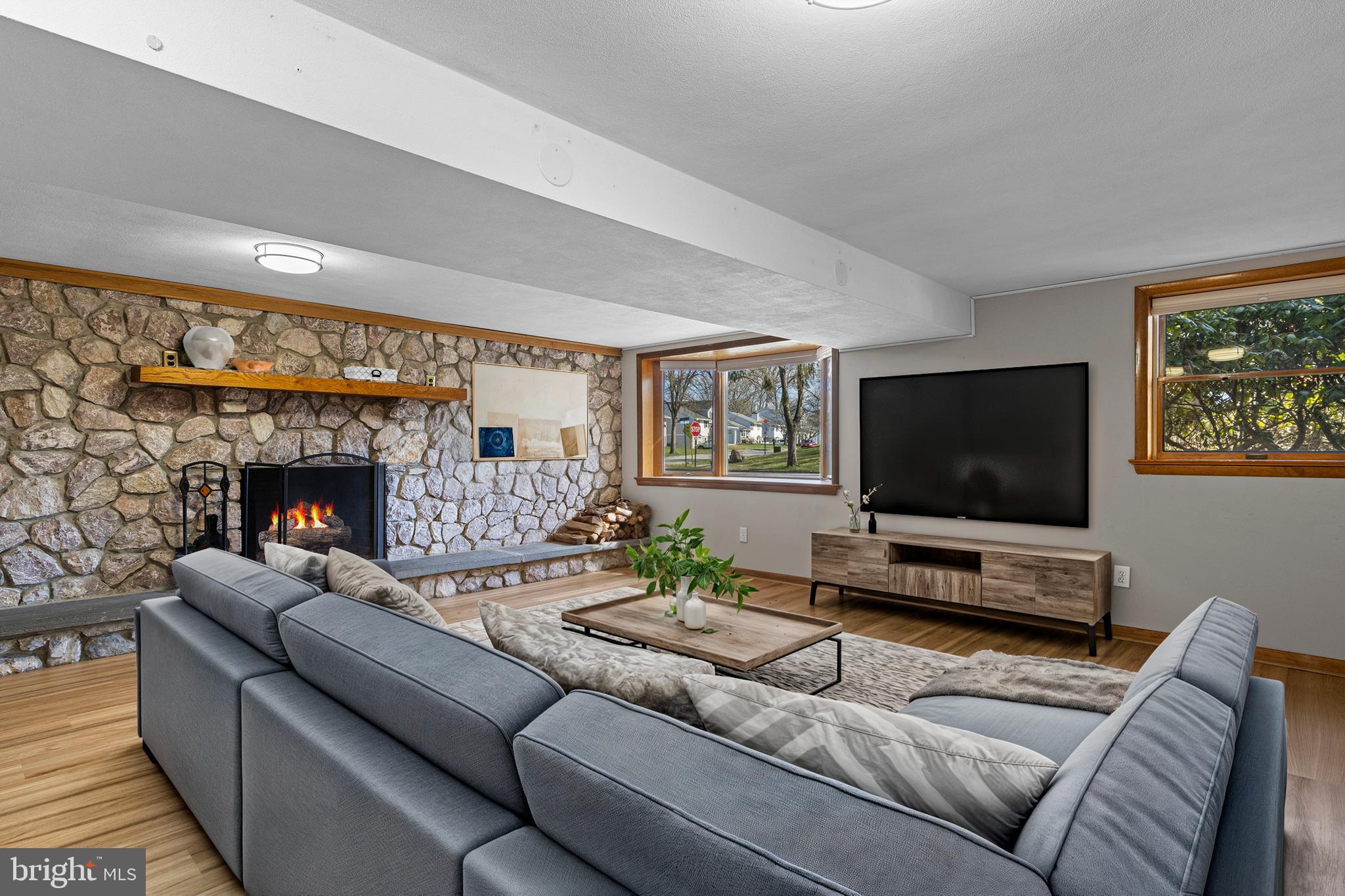 GARRETT HILL - Residential