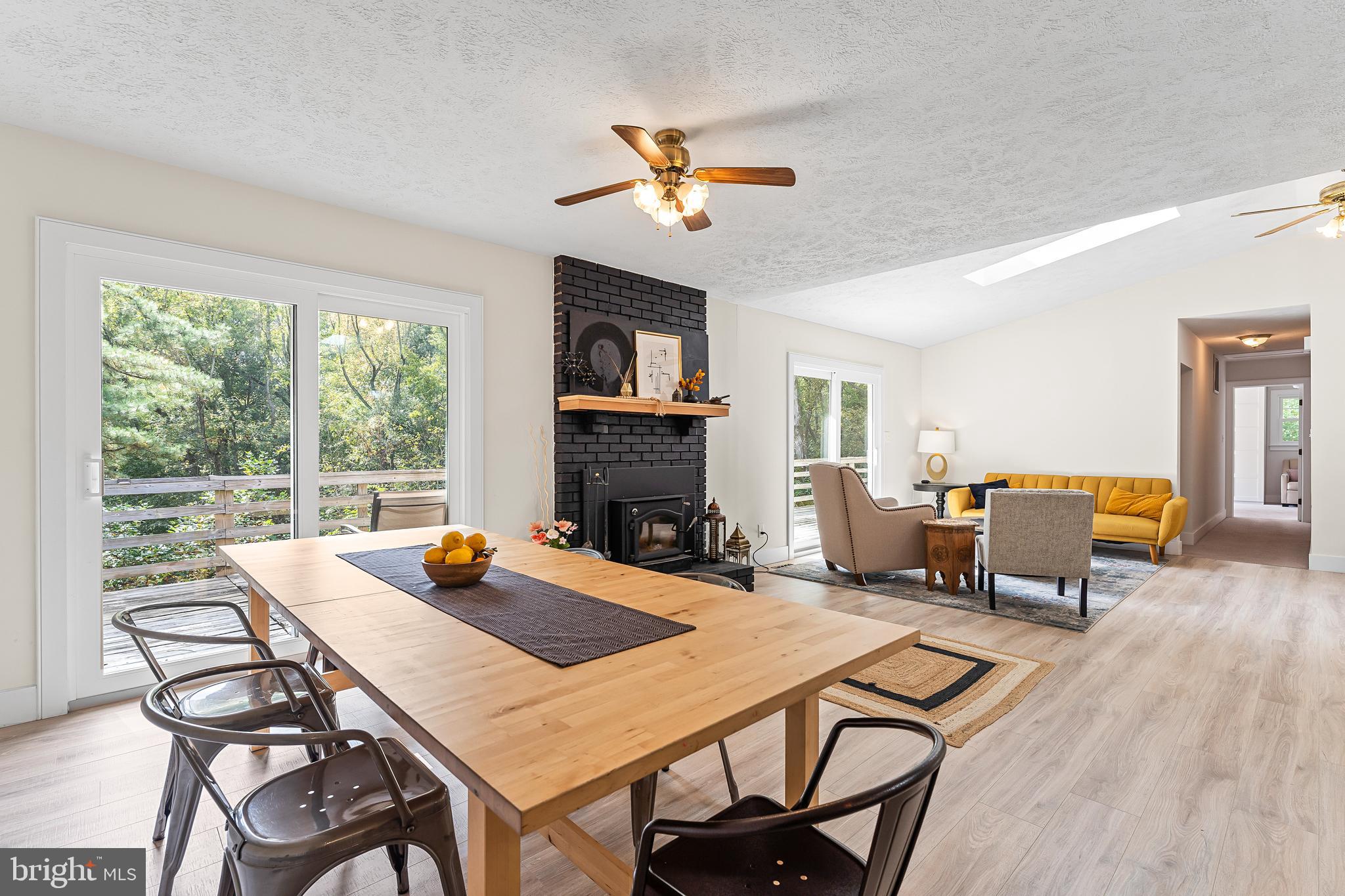 WHITE OAK - Residential