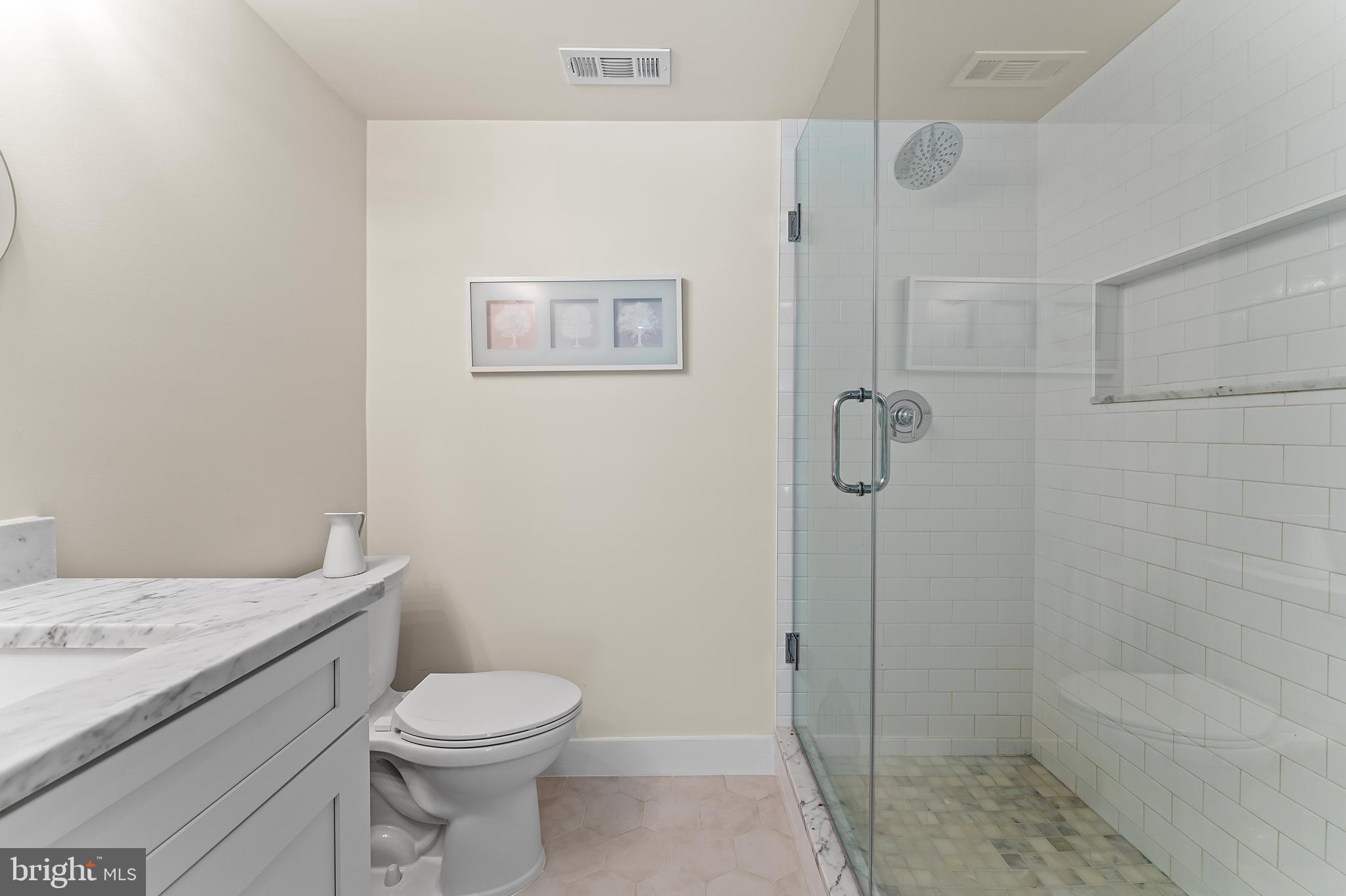 WHITE OAK - Residential