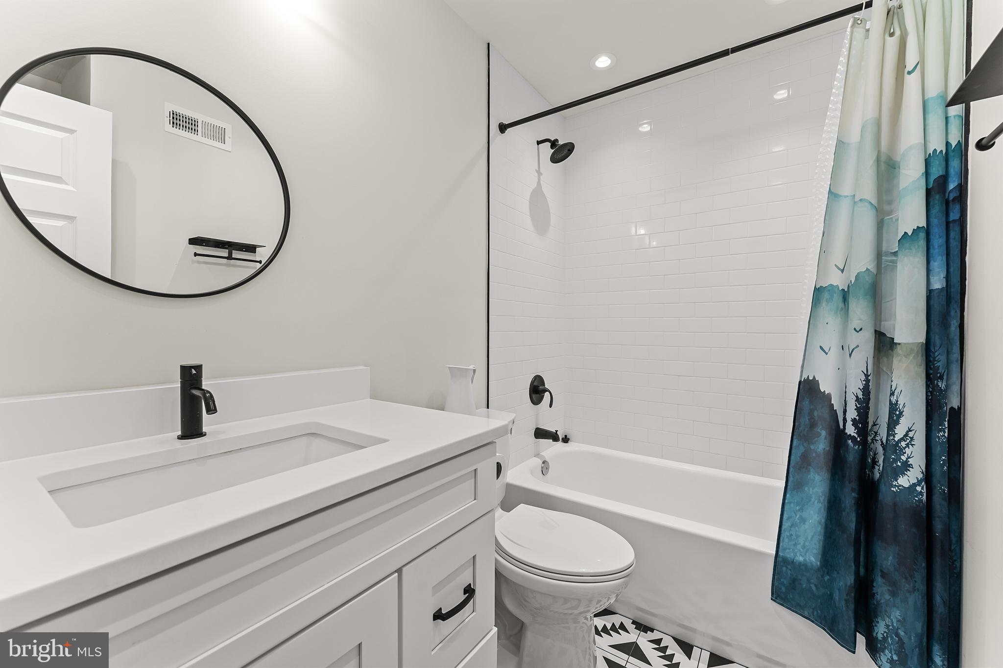 WHITE OAK - Residential