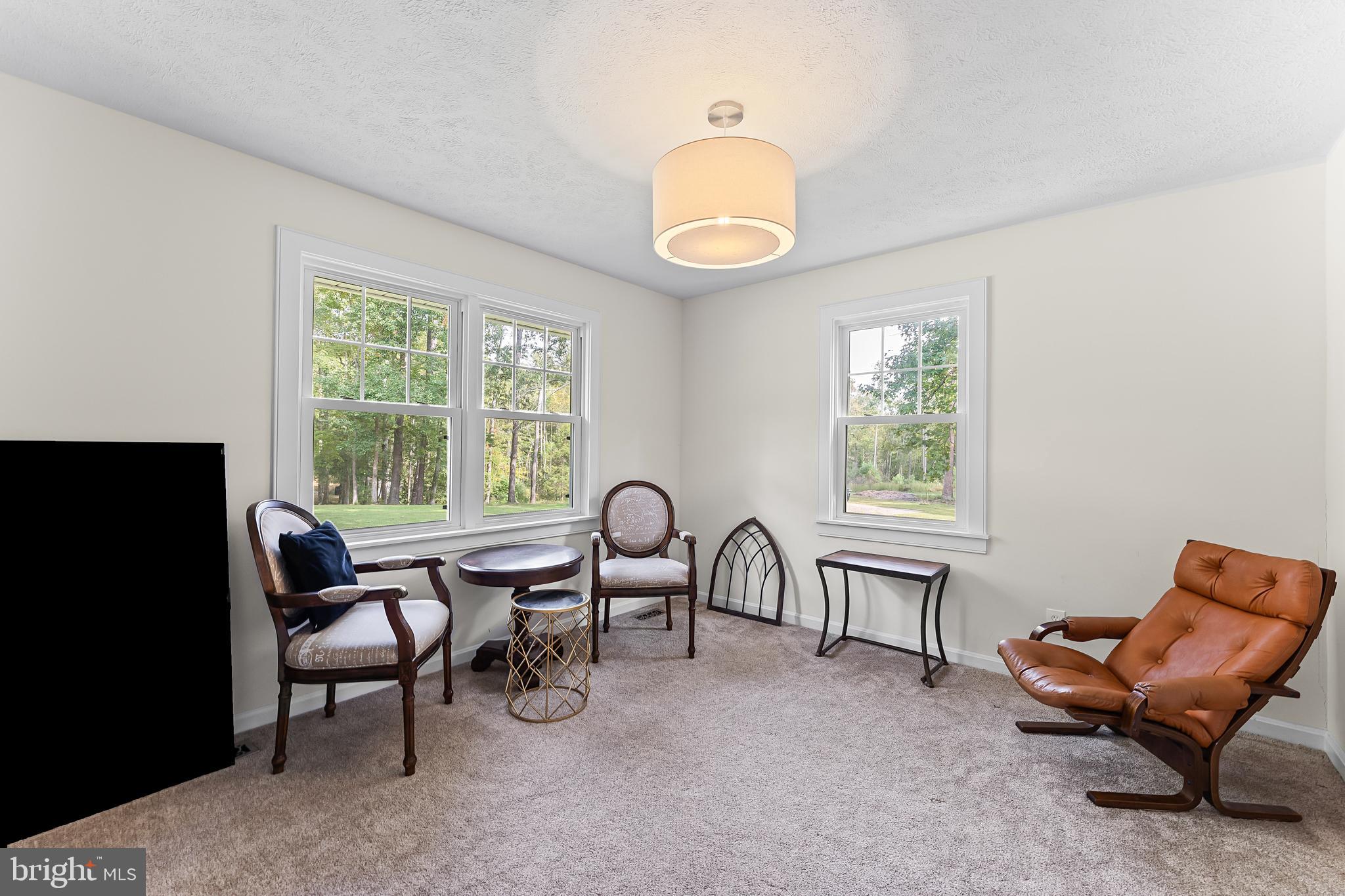 WHITE OAK - Residential