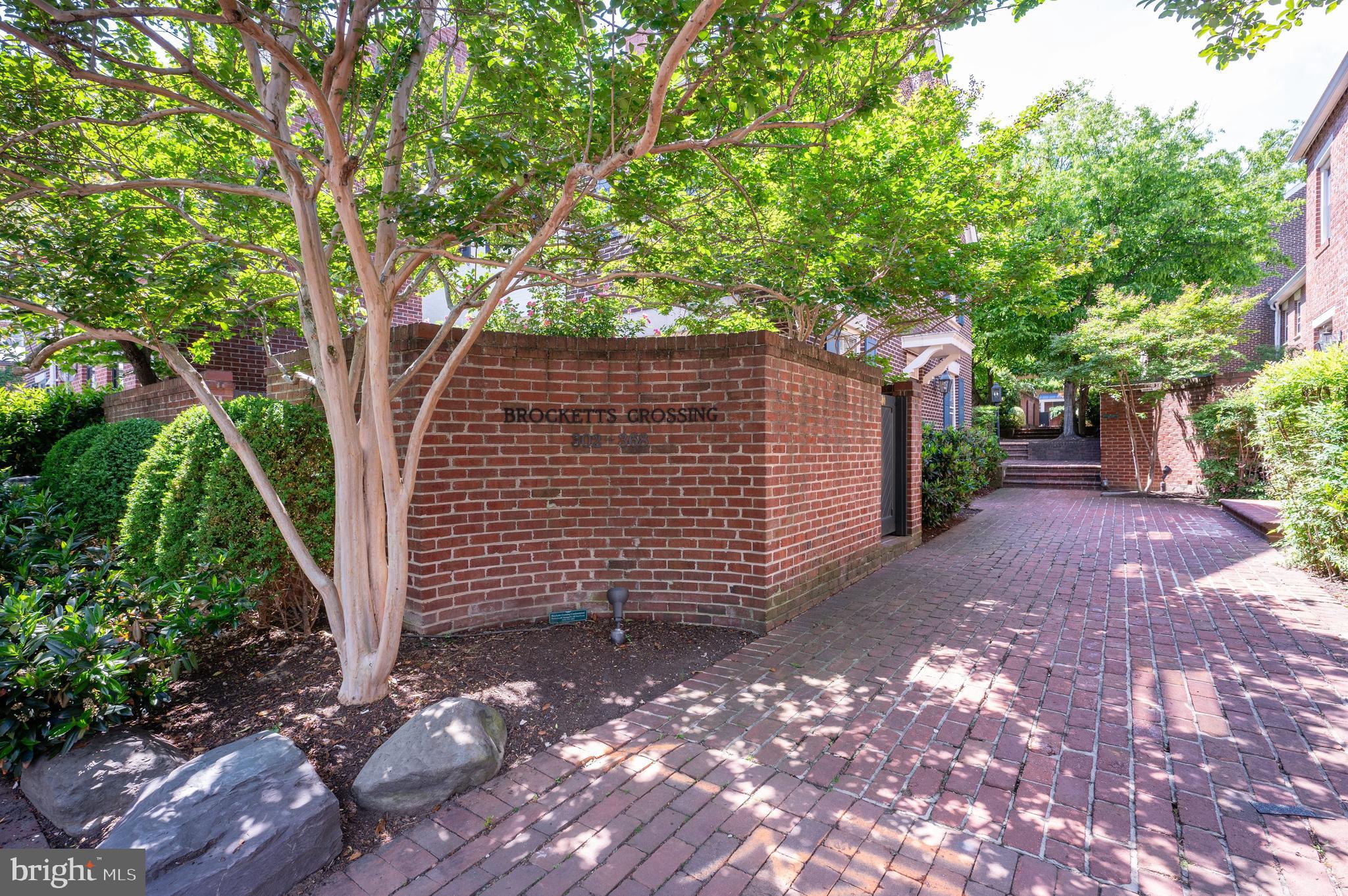 368 N SAINT ASAPH STREET