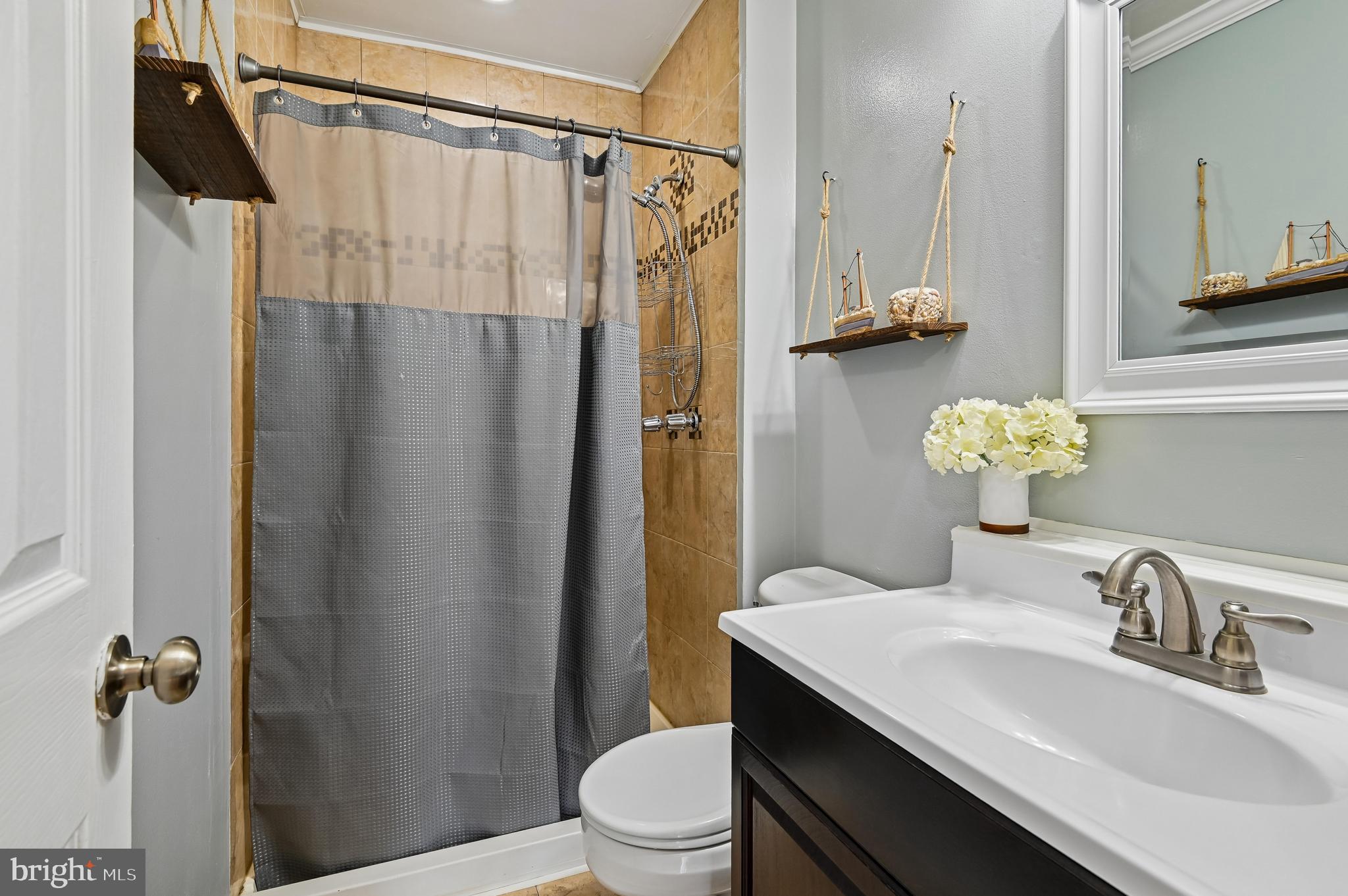 CROFTON MEWS - Residential