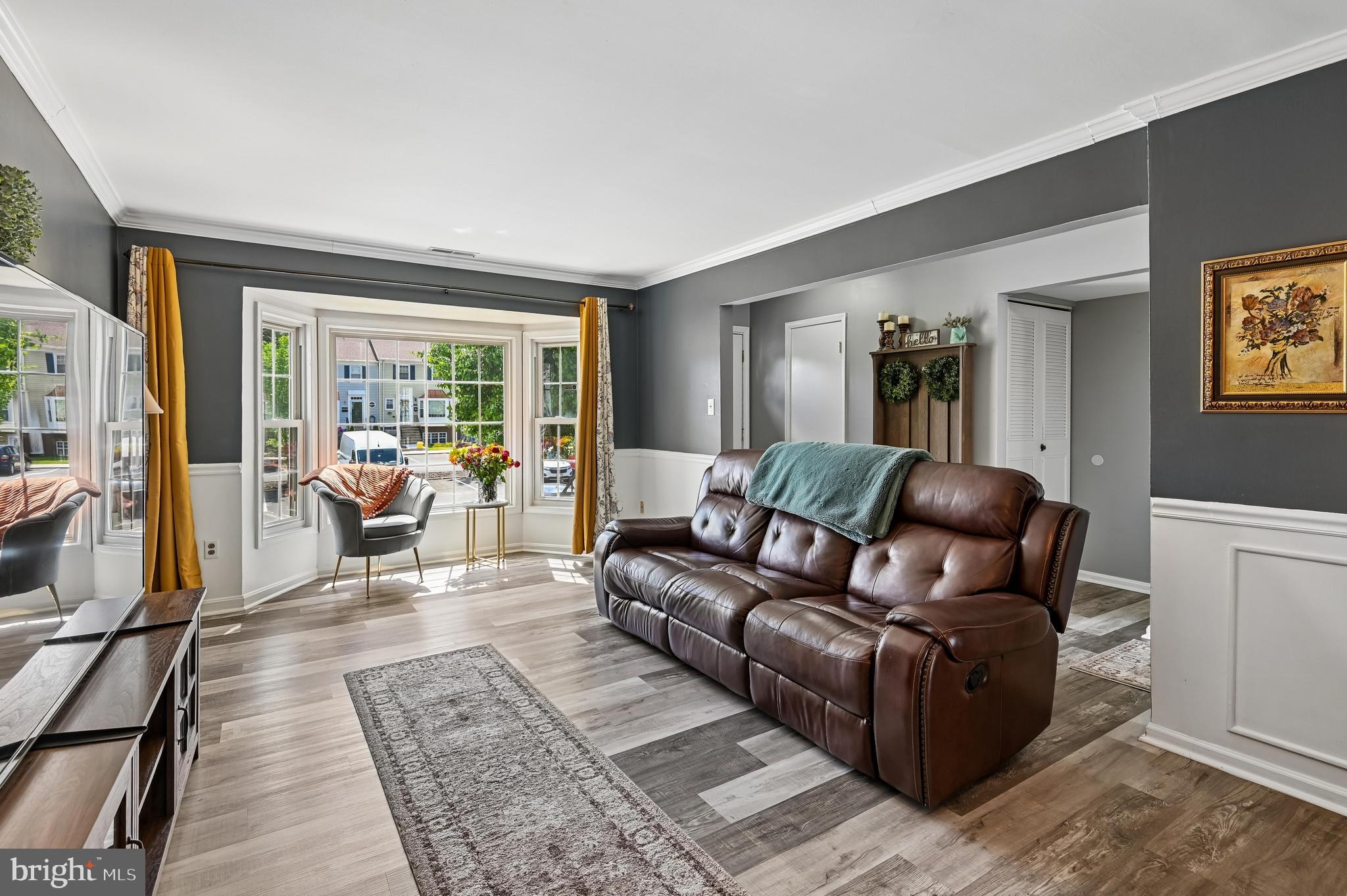 CROFTON MEWS - Residential