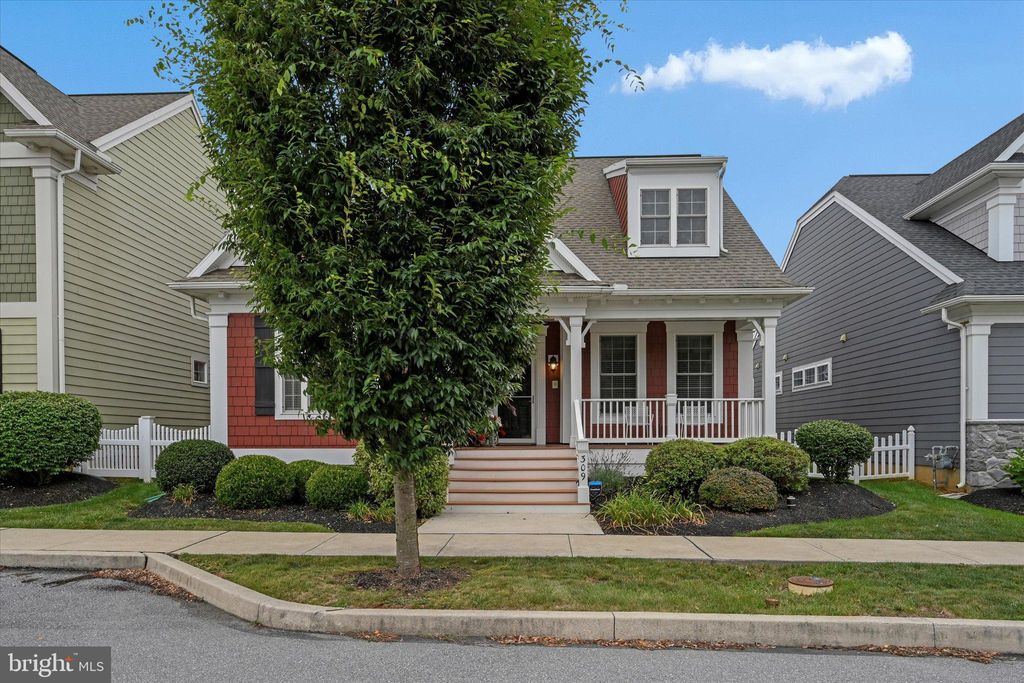 Photo of 309 Declaration Avenue, Ephrata, PA 17522 (MLS # PALA2038174)