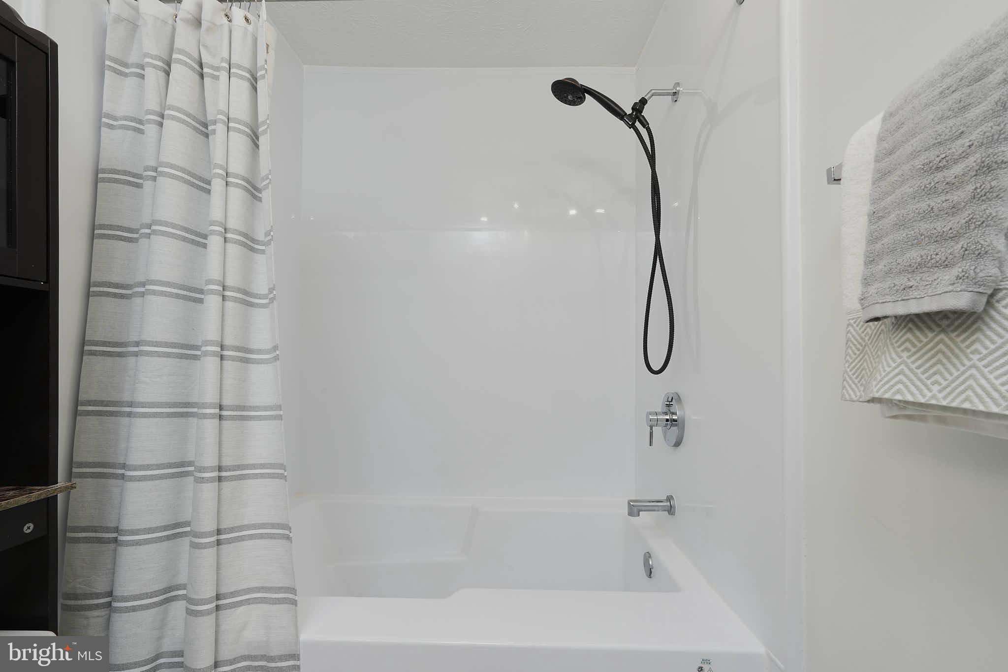 BELLEHAVEN ESTATES - Residential