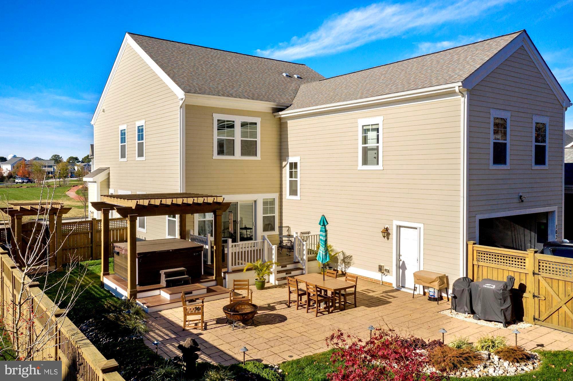 GIBSONS GRANT - Residential