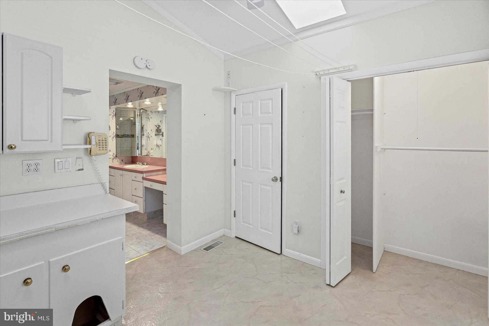 MINE BANK - Residential