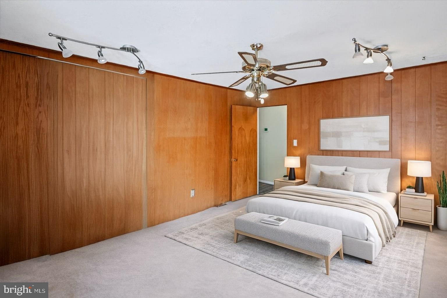 MINE BANK - Residential