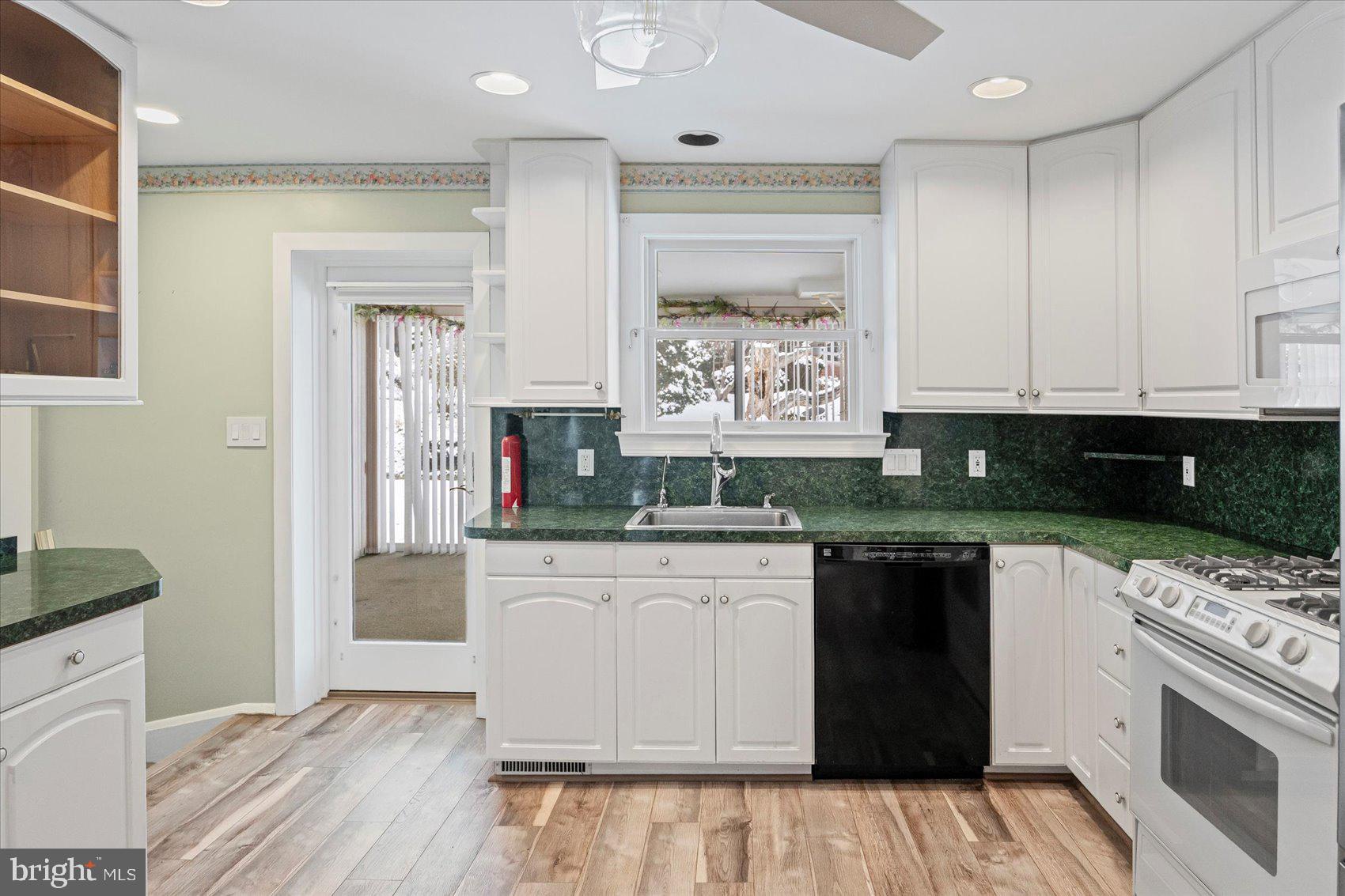 MINE BANK - Residential