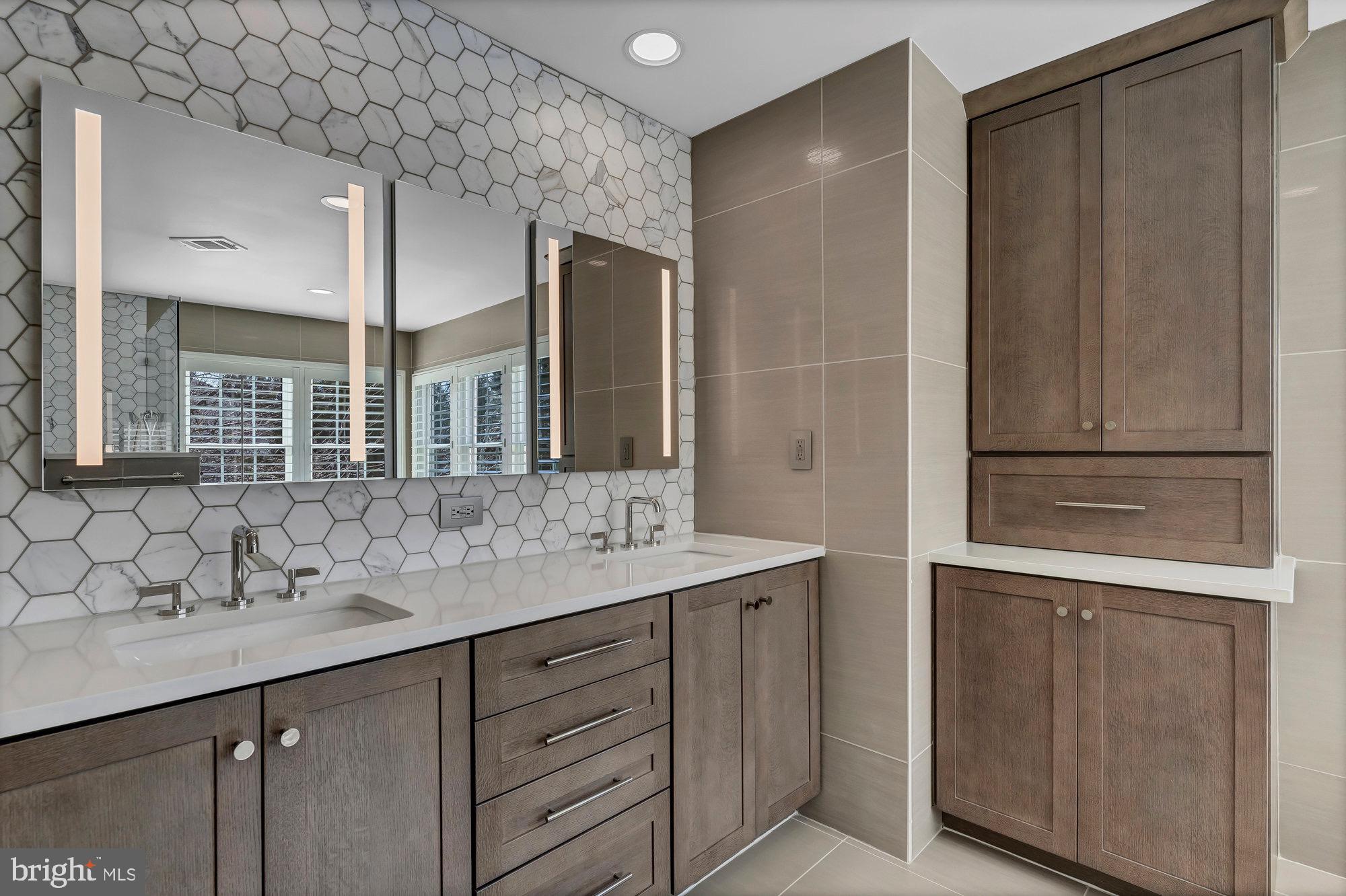 FULL CRY FARM - Residential