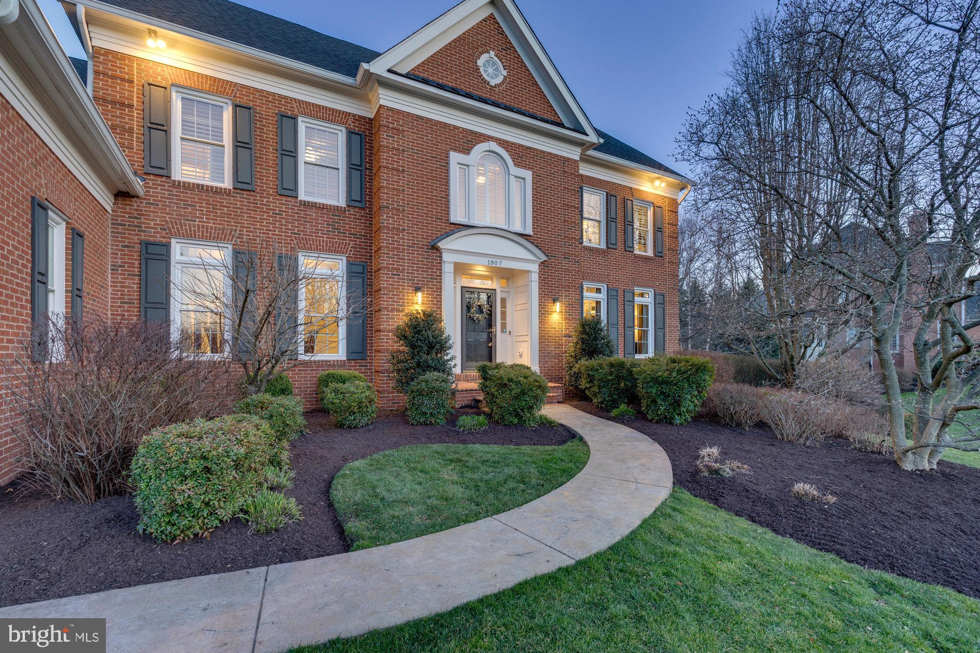 FULL CRY FARM - Residential