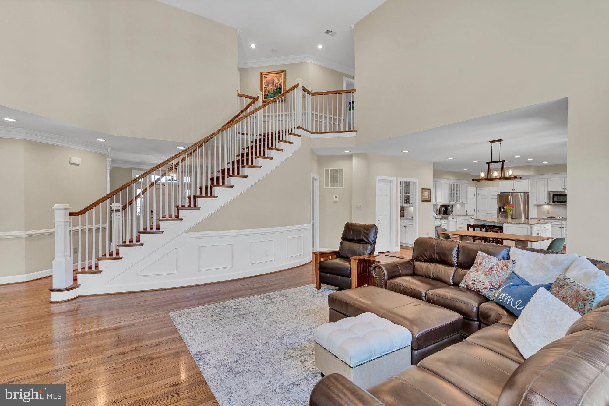 FULL CRY FARM - Residential