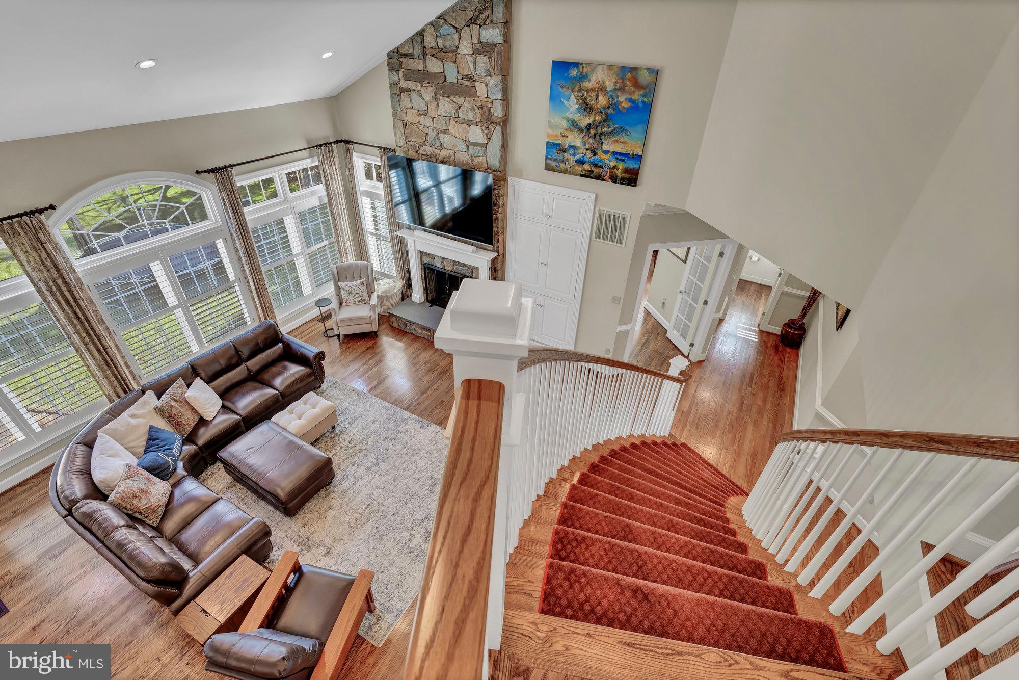 FULL CRY FARM - Residential