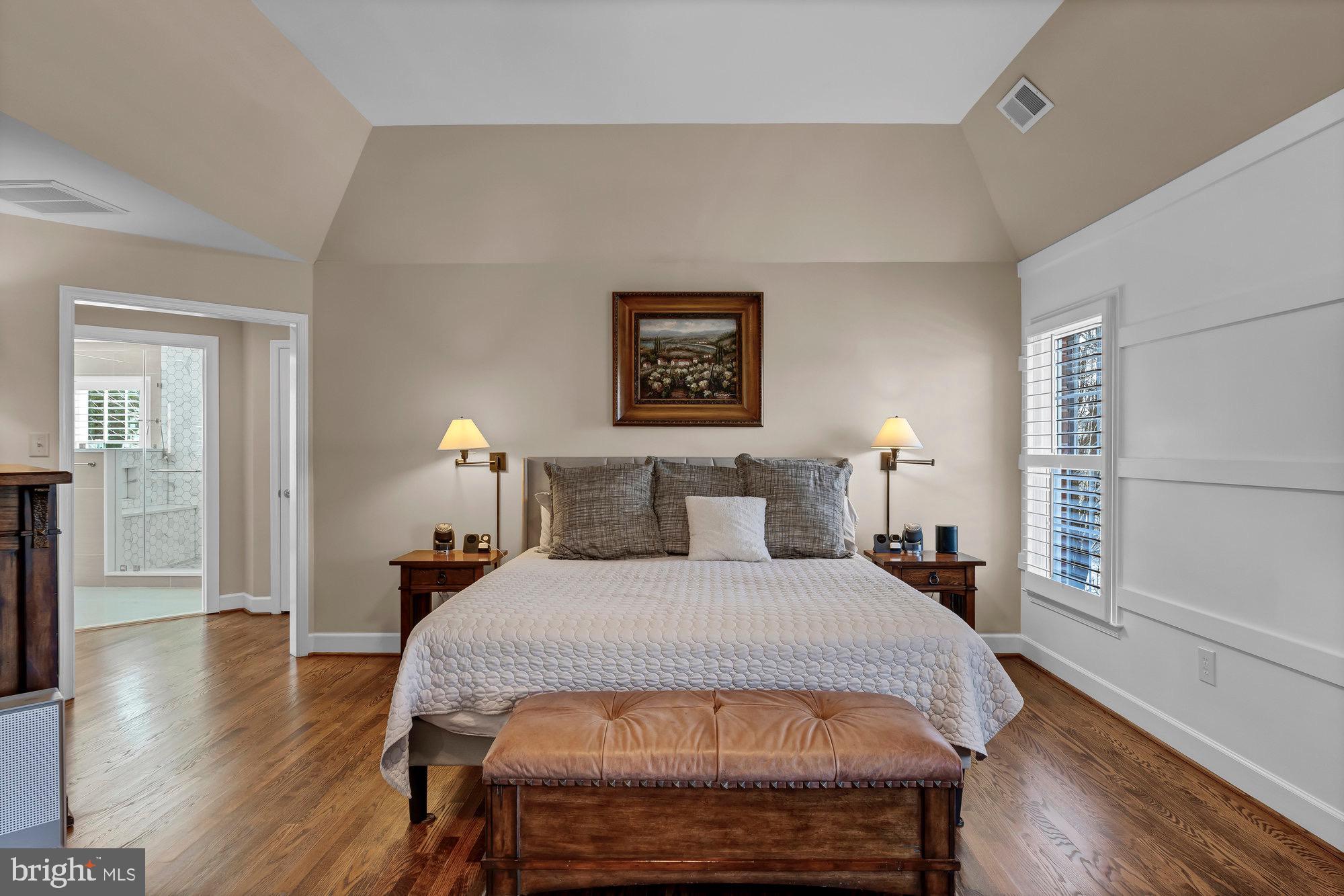 FULL CRY FARM - Residential