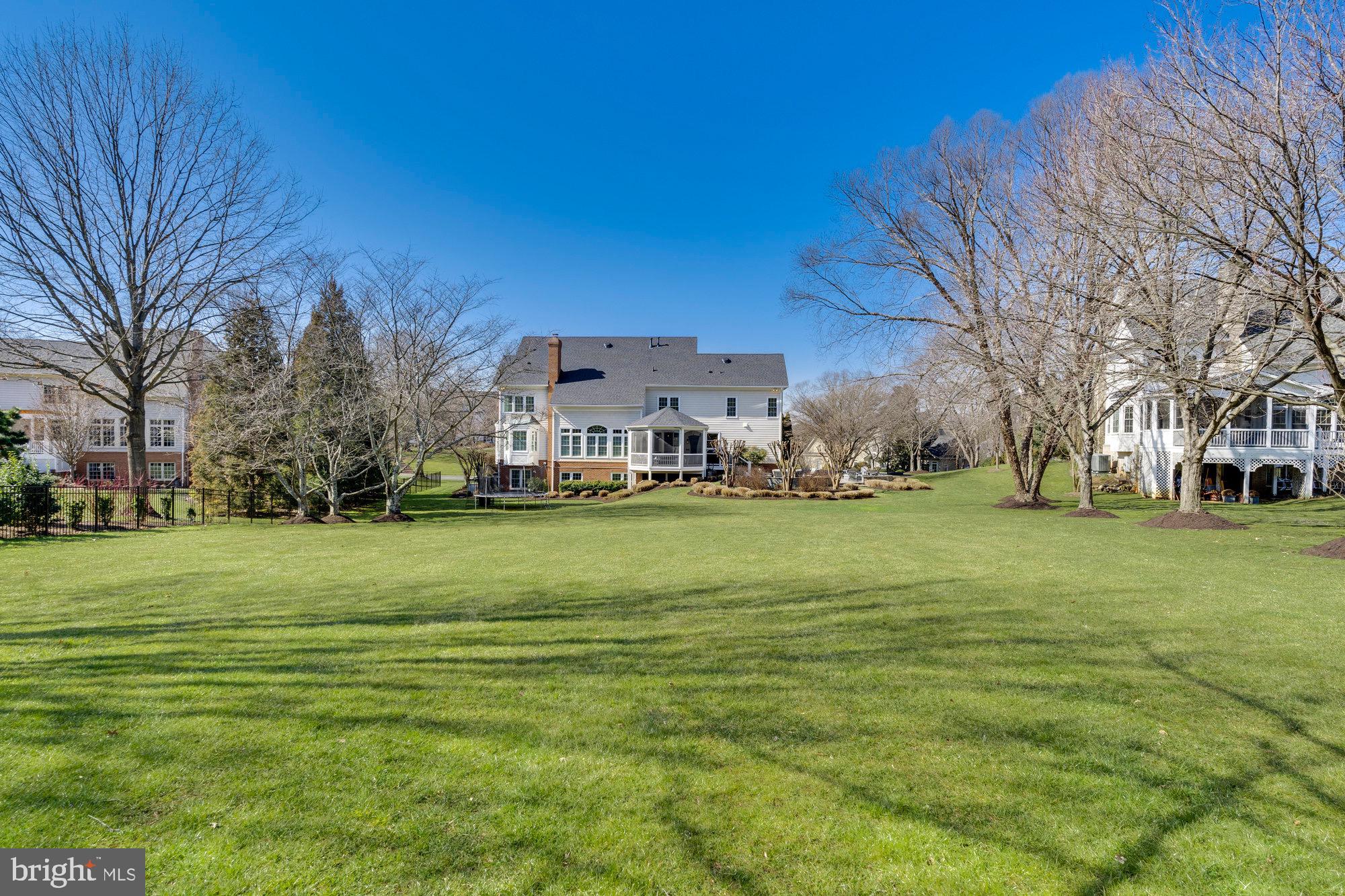 FULL CRY FARM - Residential