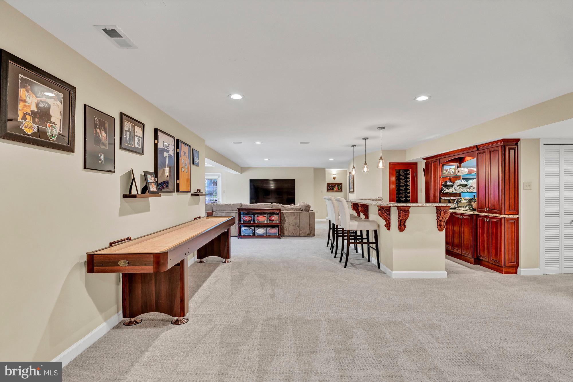 FULL CRY FARM - Residential