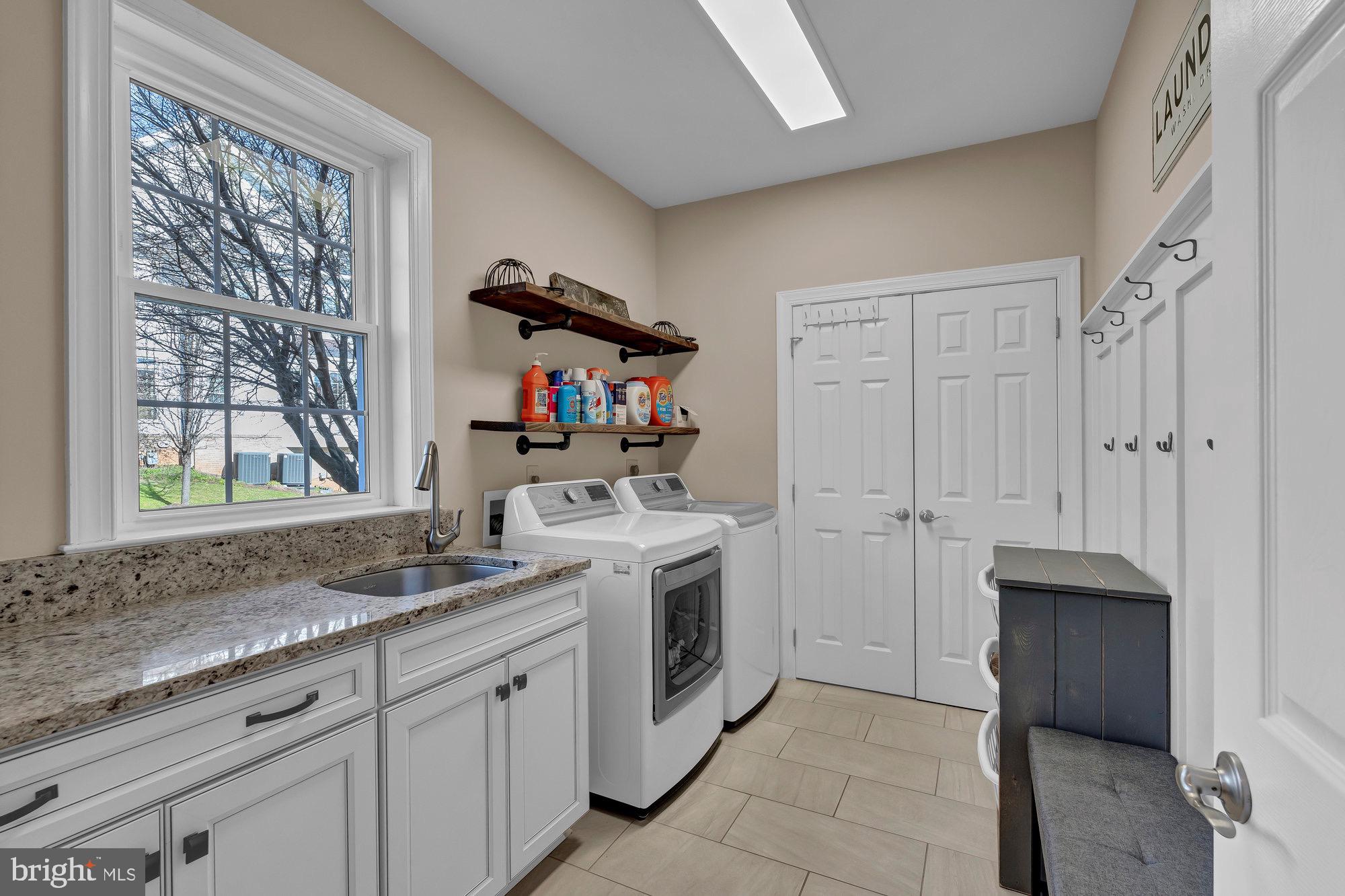 FULL CRY FARM - Residential