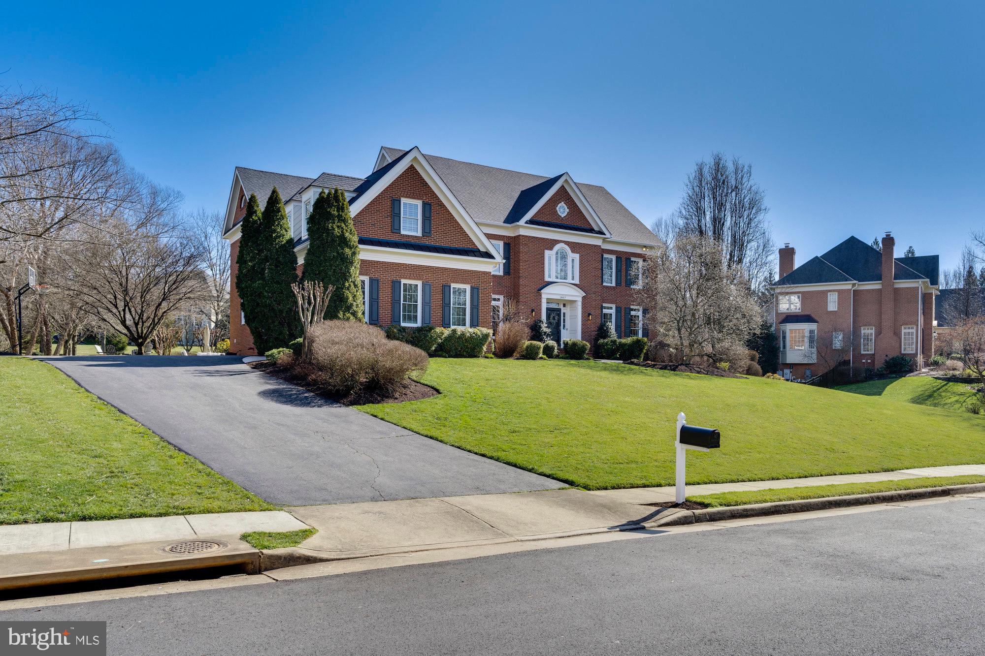 FULL CRY FARM - Residential