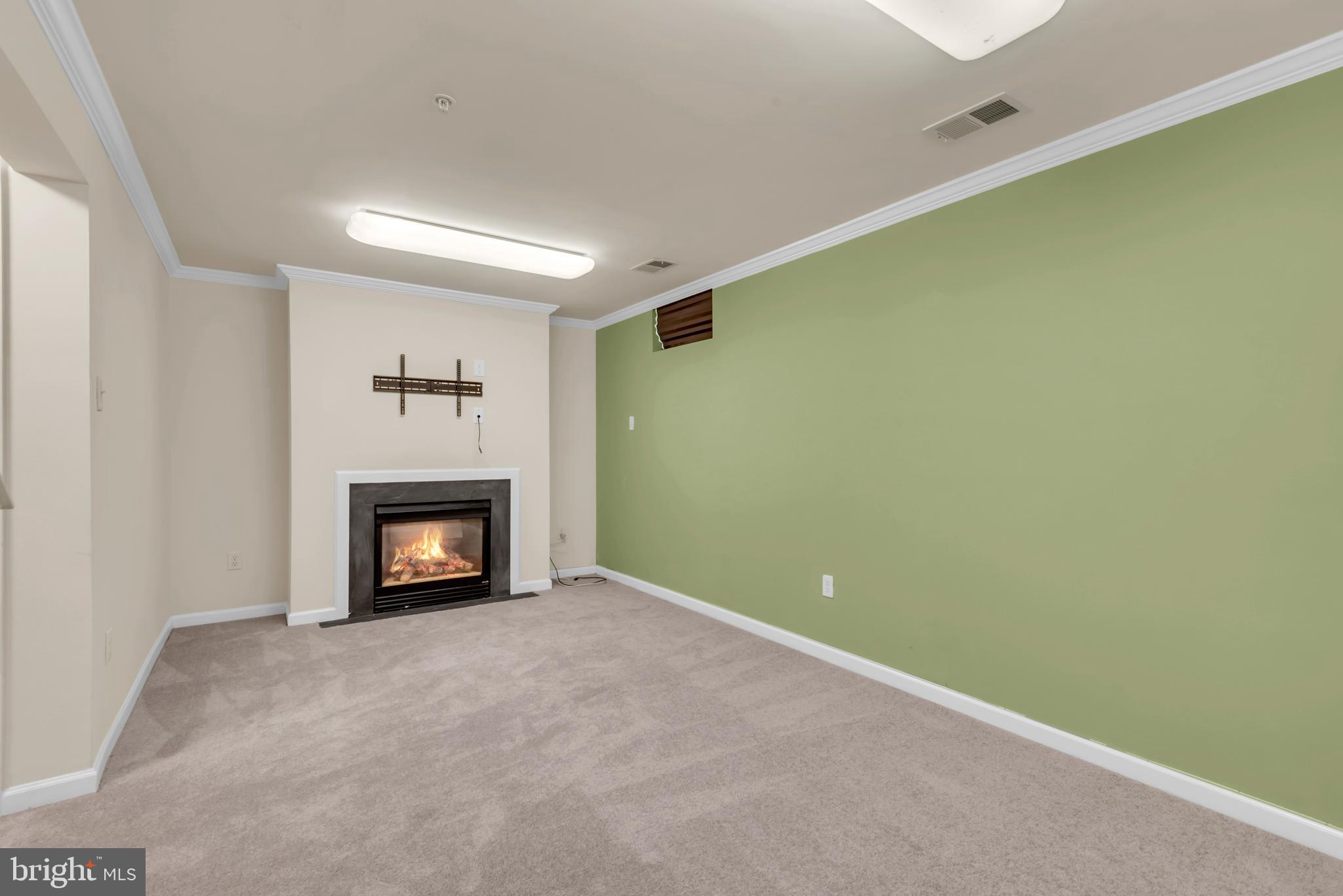 PINEY ORCHARD - Residential