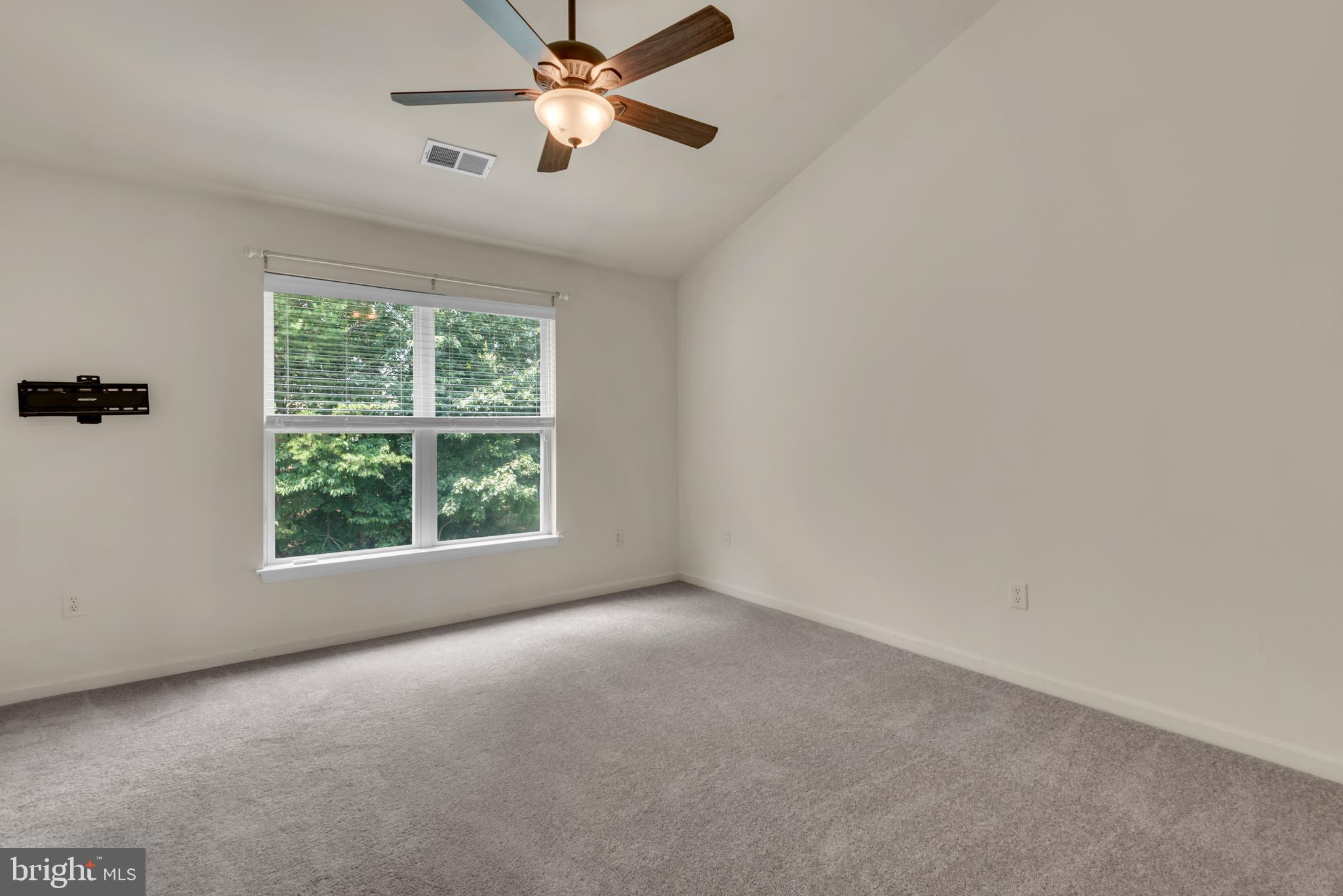 PINEY ORCHARD - Residential