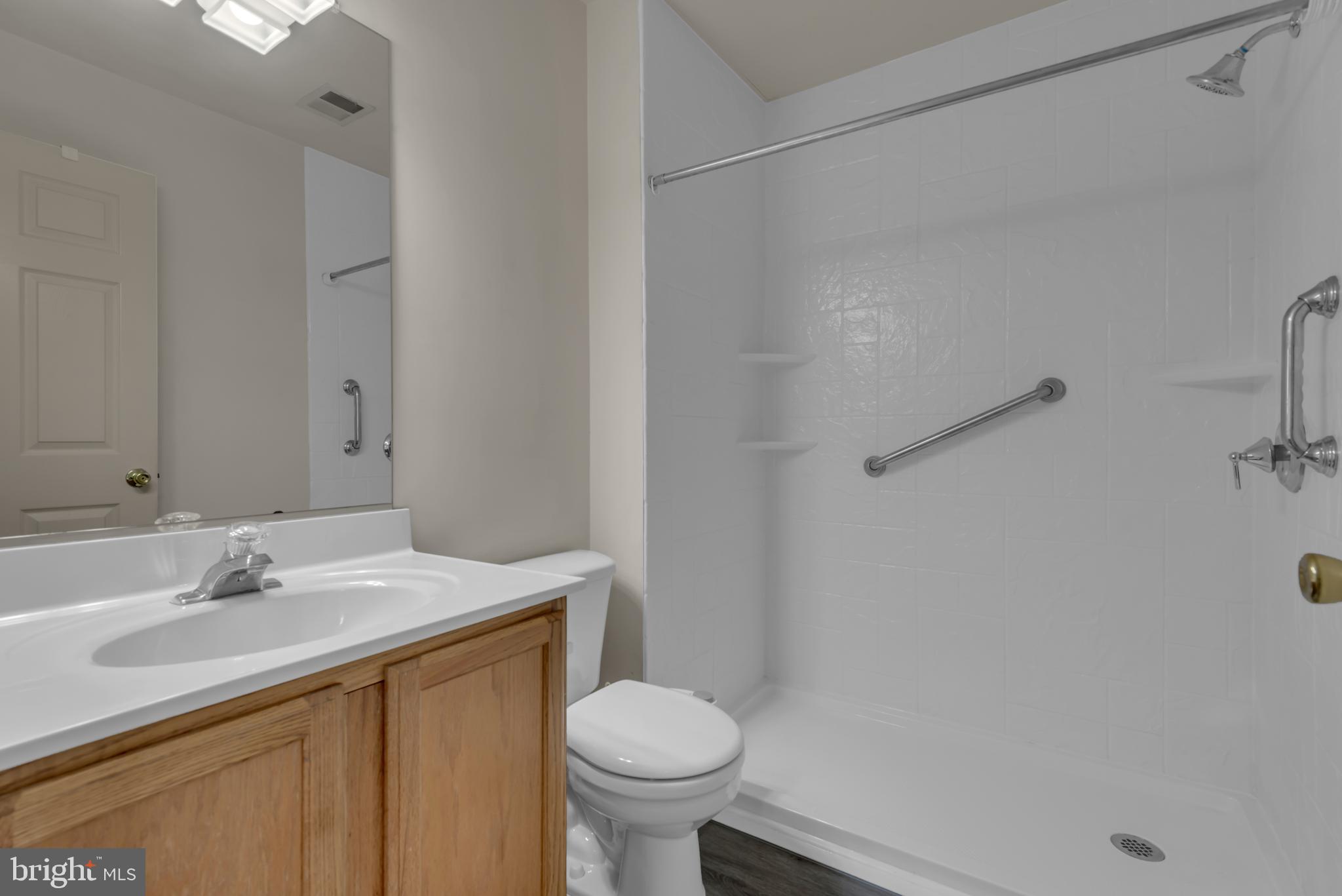 PINEY ORCHARD - Residential