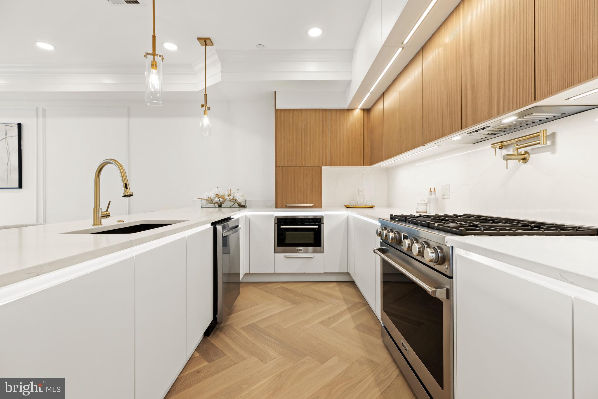 733 EUCLID STREET NW 303