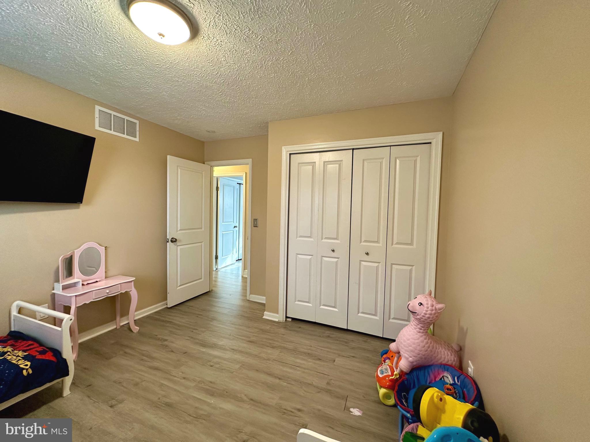 BROOKLYN PARK - Residential