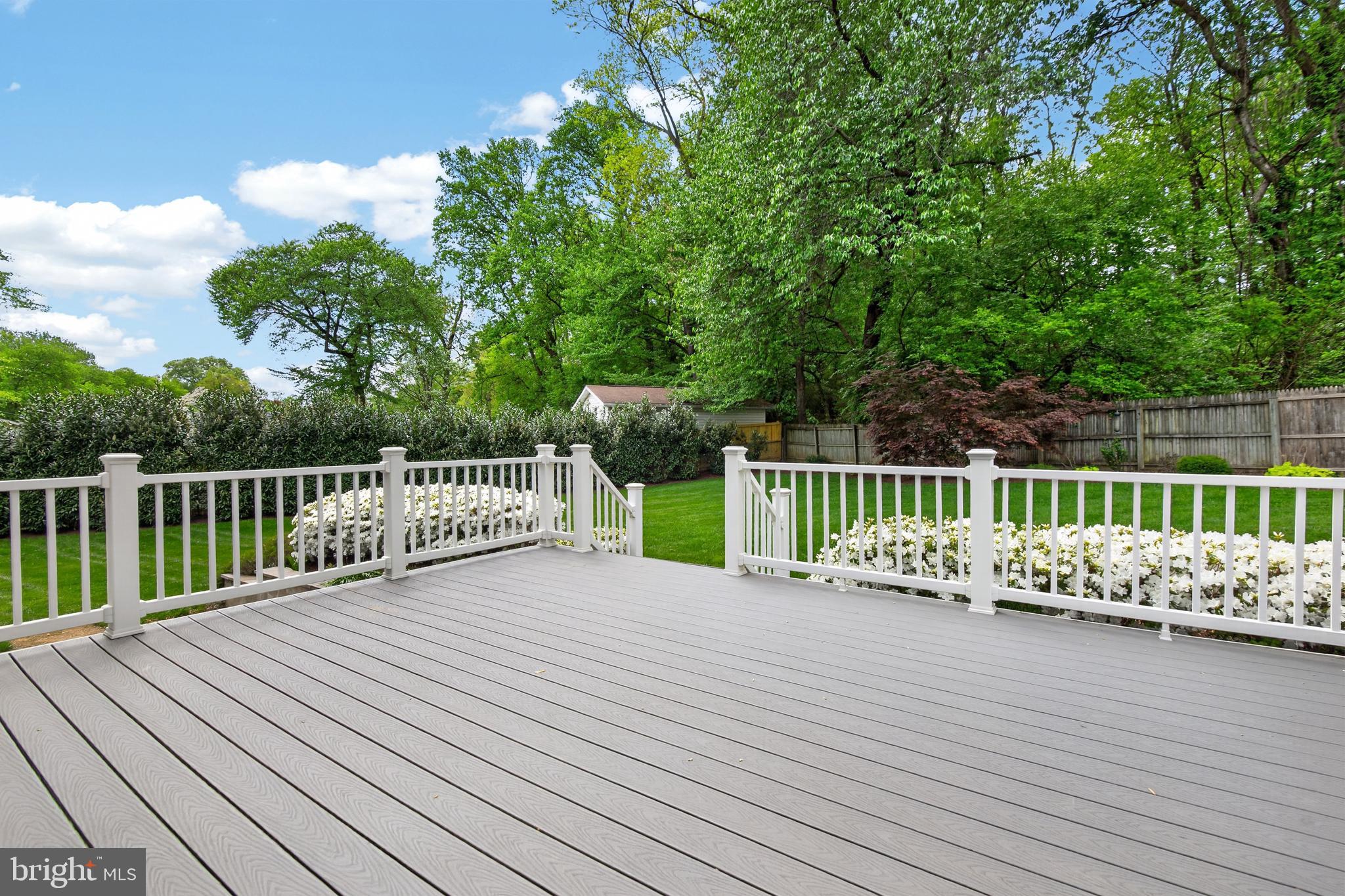 WHITE FLINT PARK - Residential