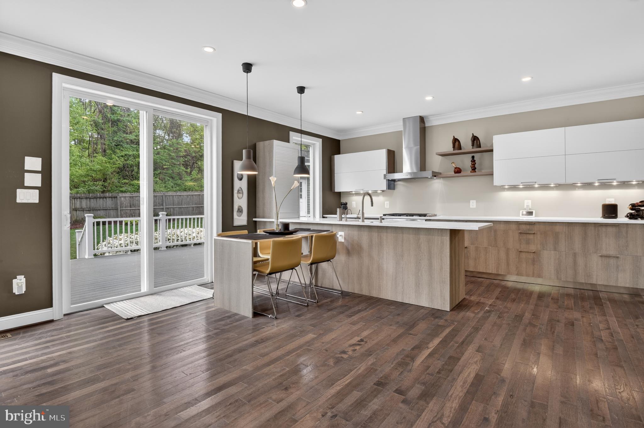 WHITE FLINT PARK - Residential