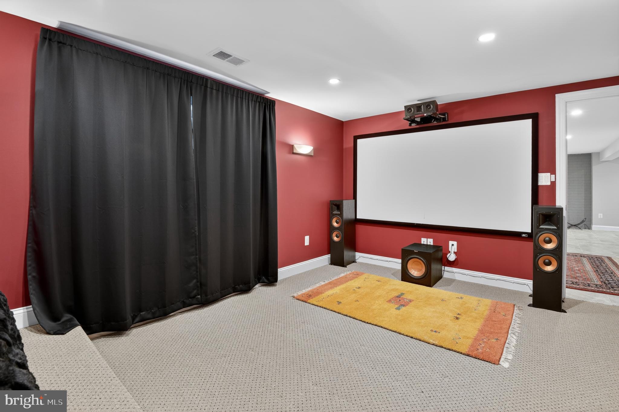 WHITE FLINT PARK - Residential