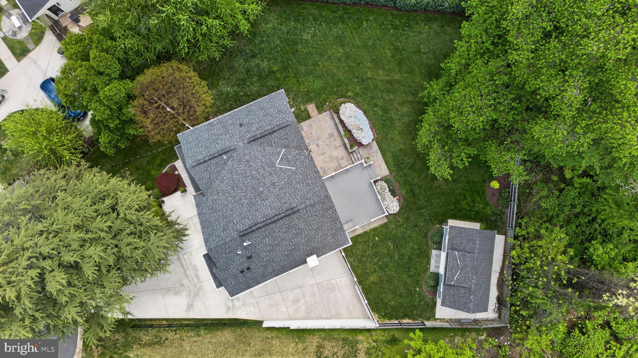 WHITE FLINT PARK - Residential