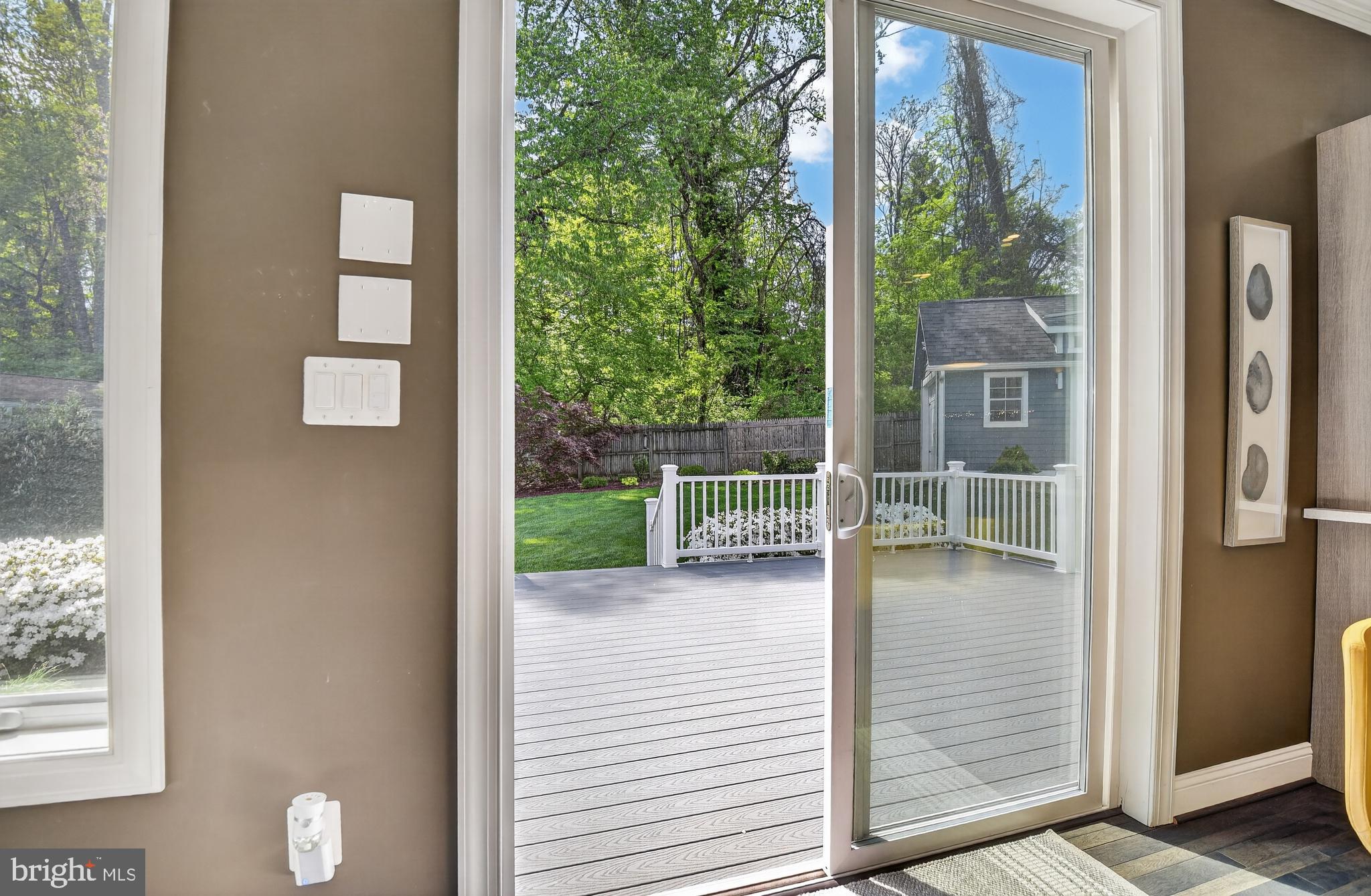 WHITE FLINT PARK - Residential