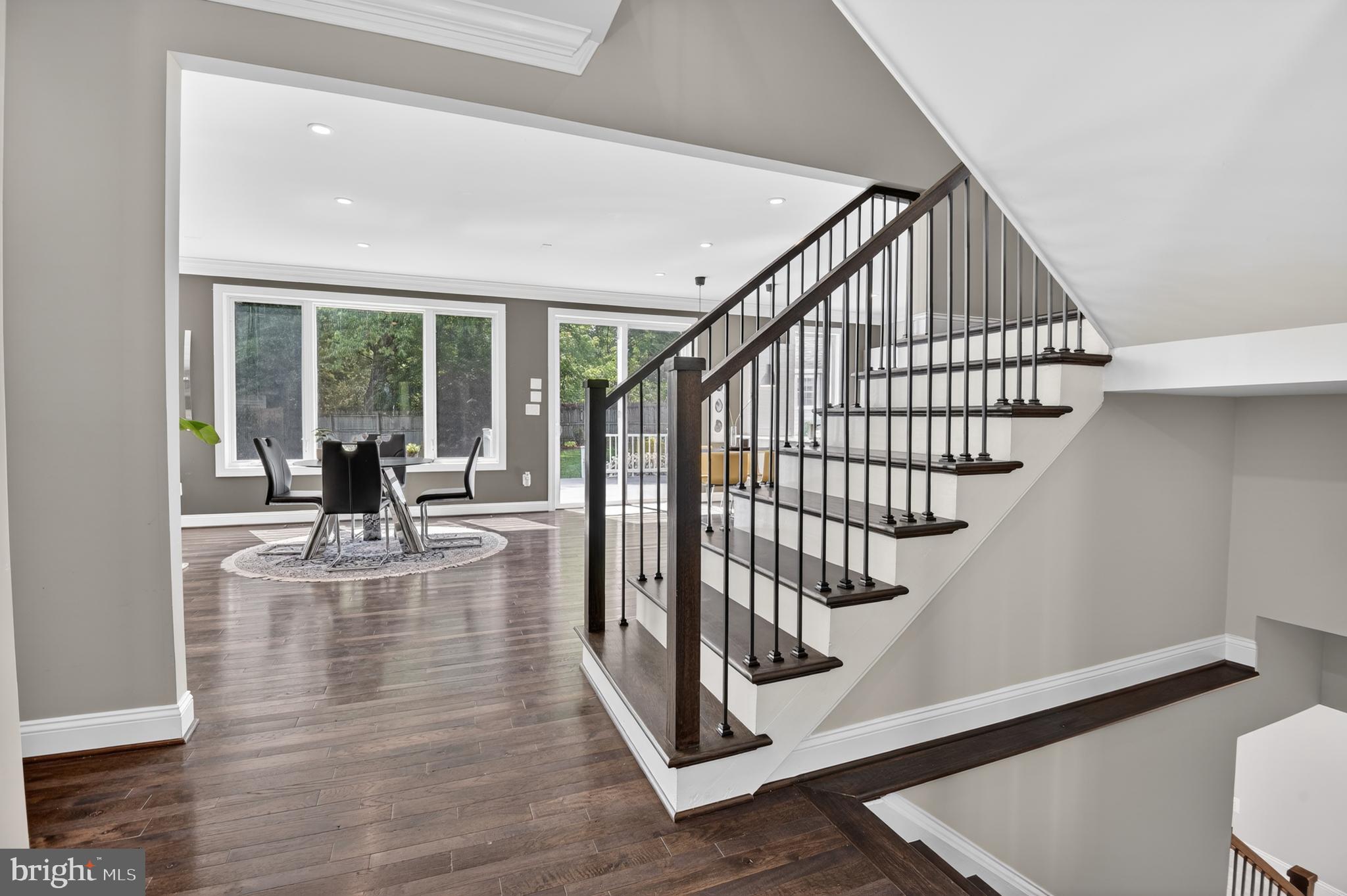 WHITE FLINT PARK - Residential