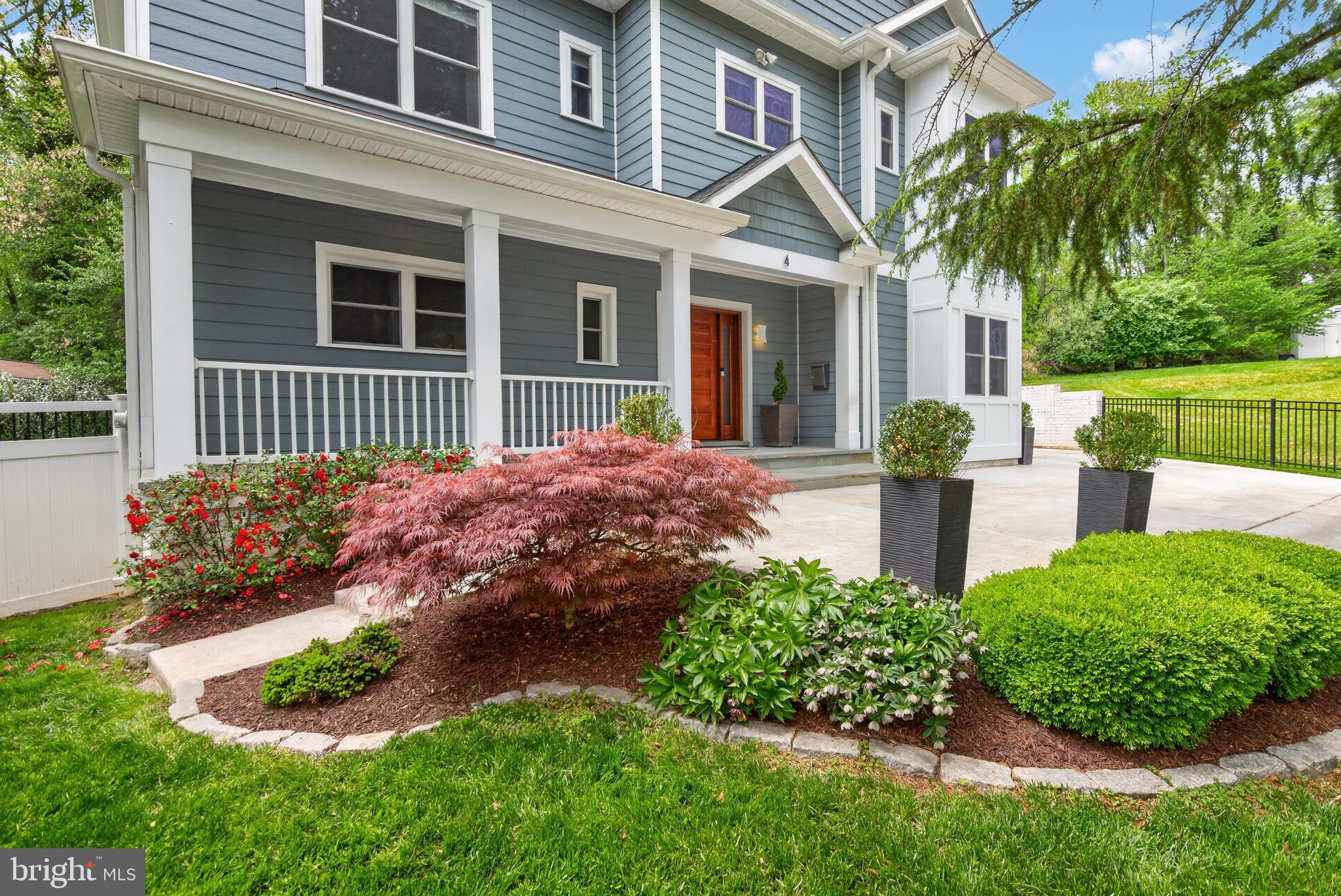 WHITE FLINT PARK - Residential