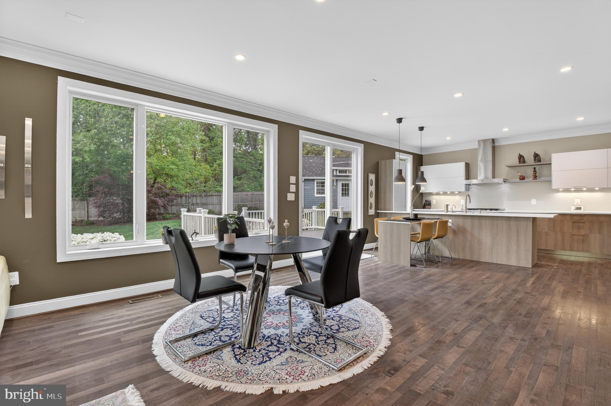 WHITE FLINT PARK - Residential