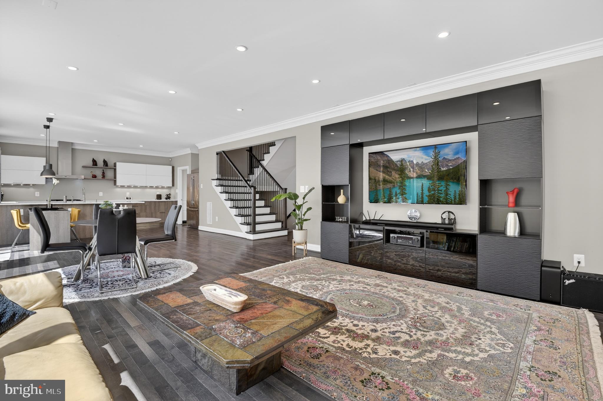 WHITE FLINT PARK - Residential