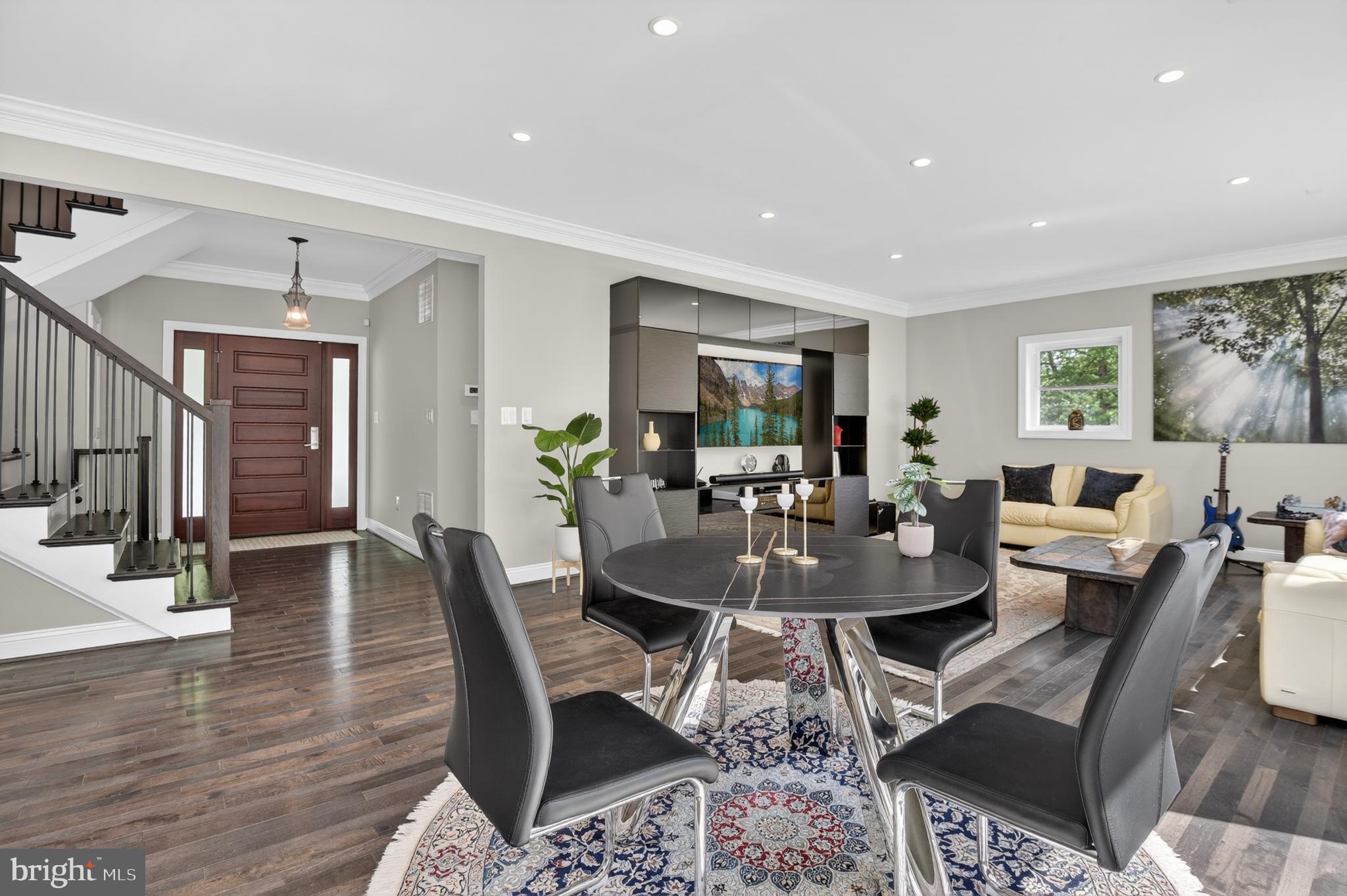 WHITE FLINT PARK - Residential