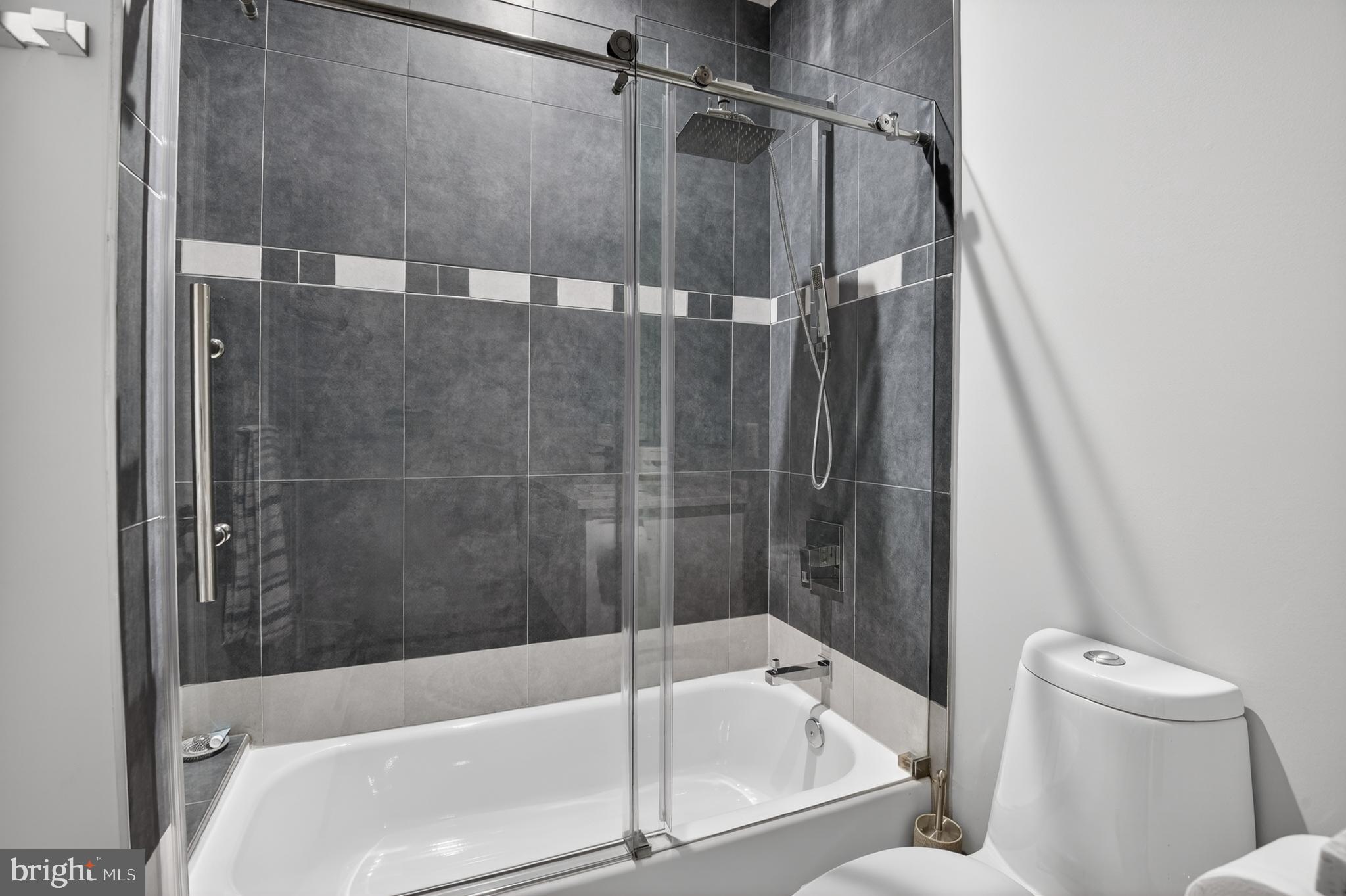 WHITE FLINT PARK - Residential