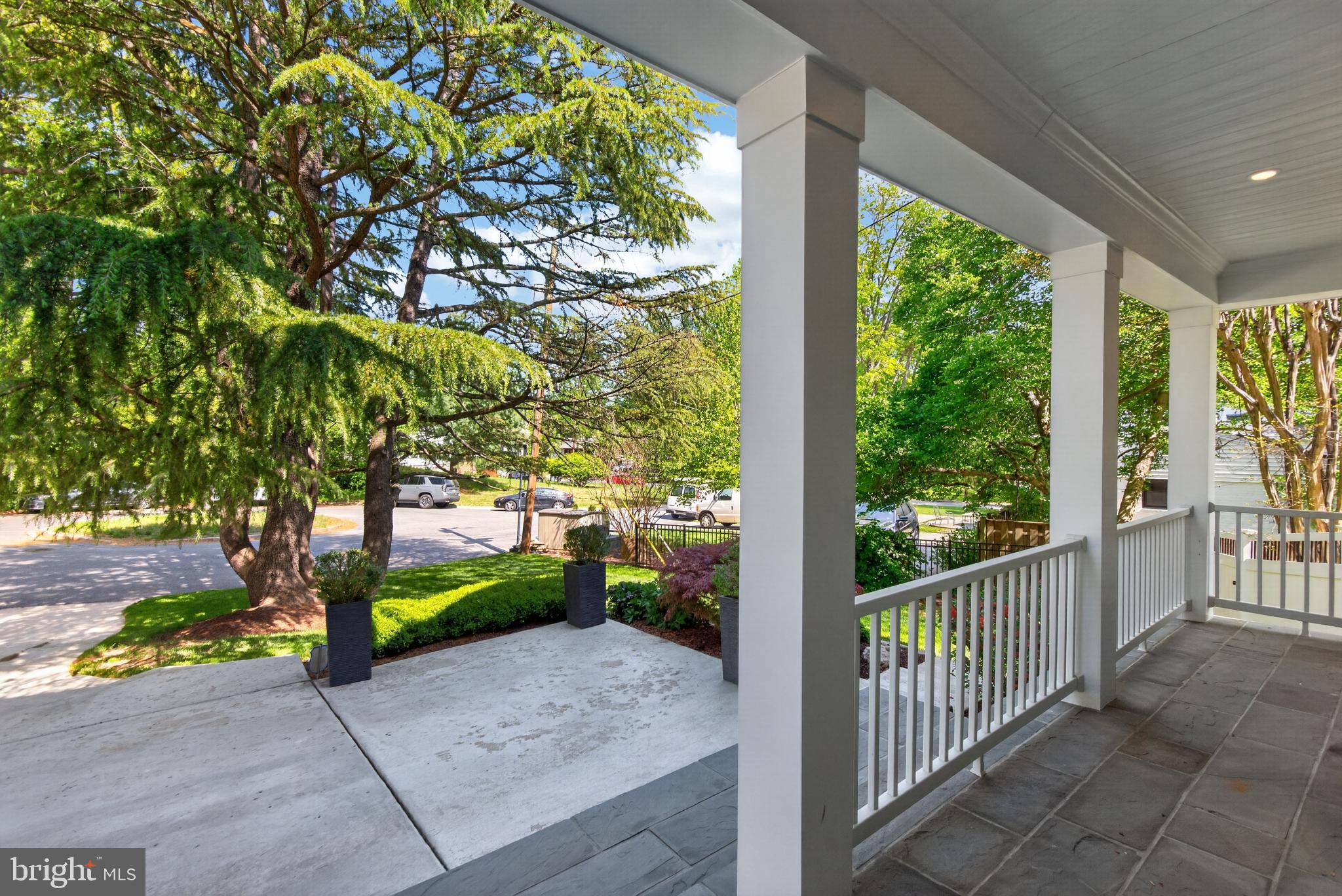 WHITE FLINT PARK - Residential