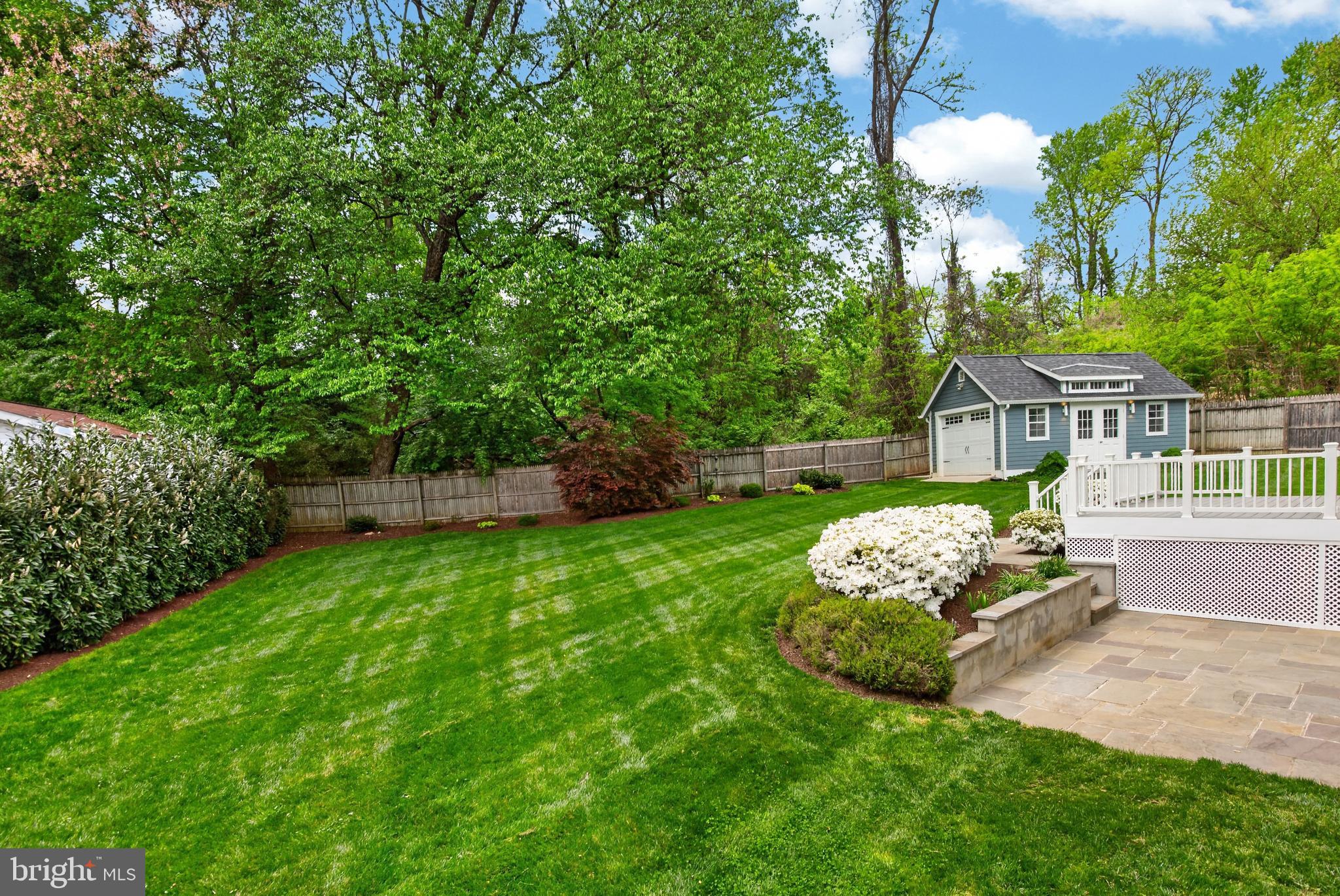 WHITE FLINT PARK - Residential