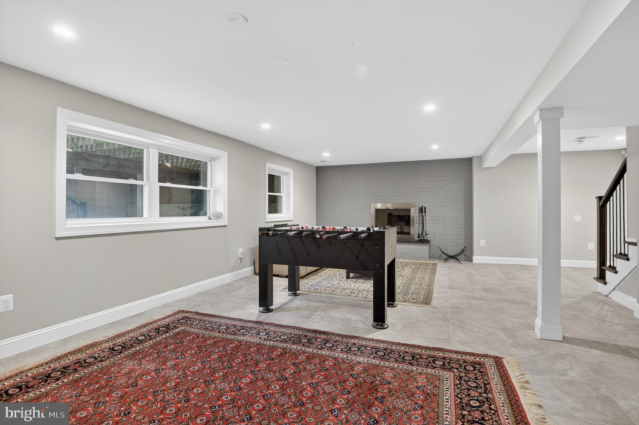 WHITE FLINT PARK - Residential