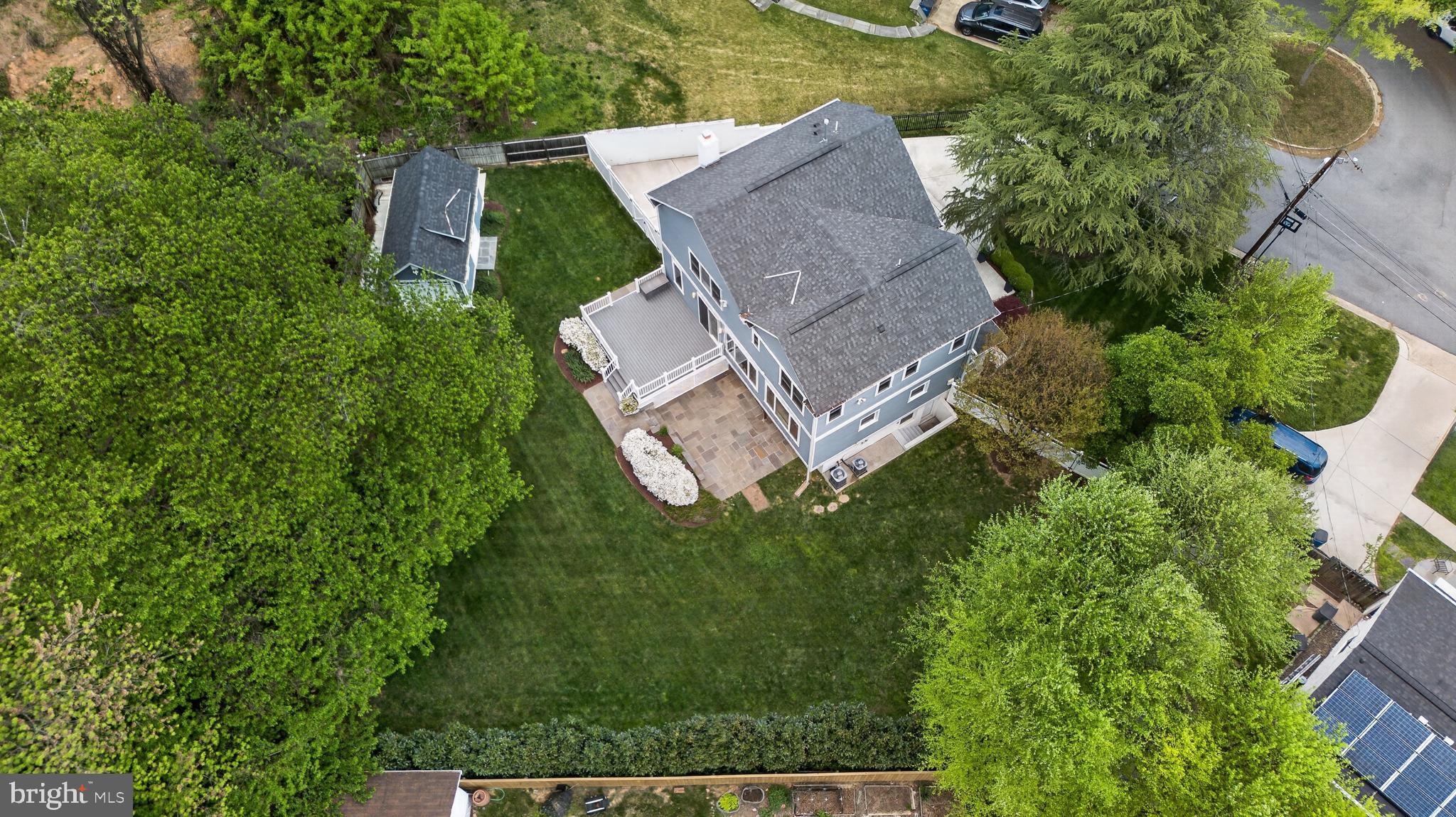 WHITE FLINT PARK - Residential