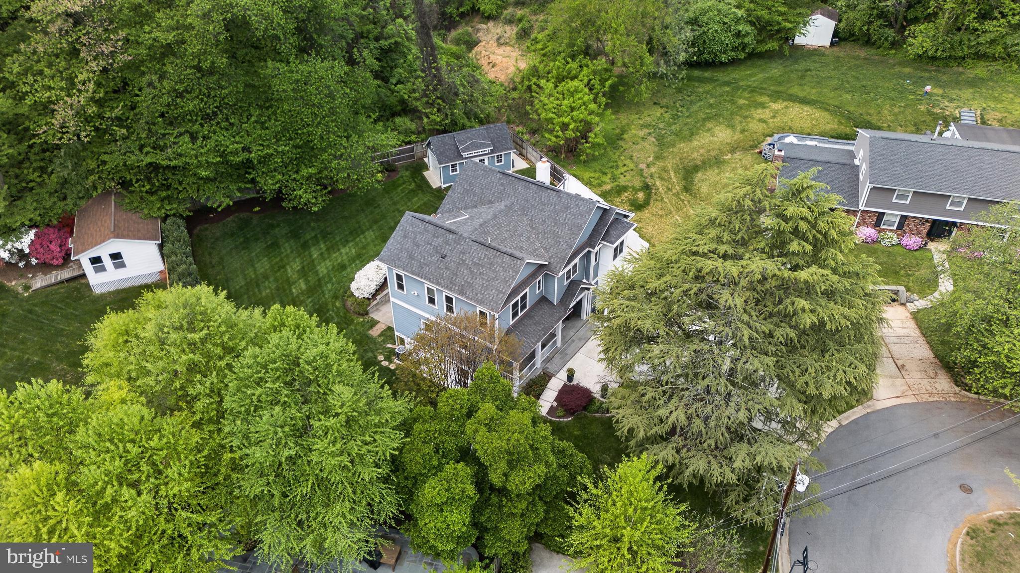 WHITE FLINT PARK - Residential