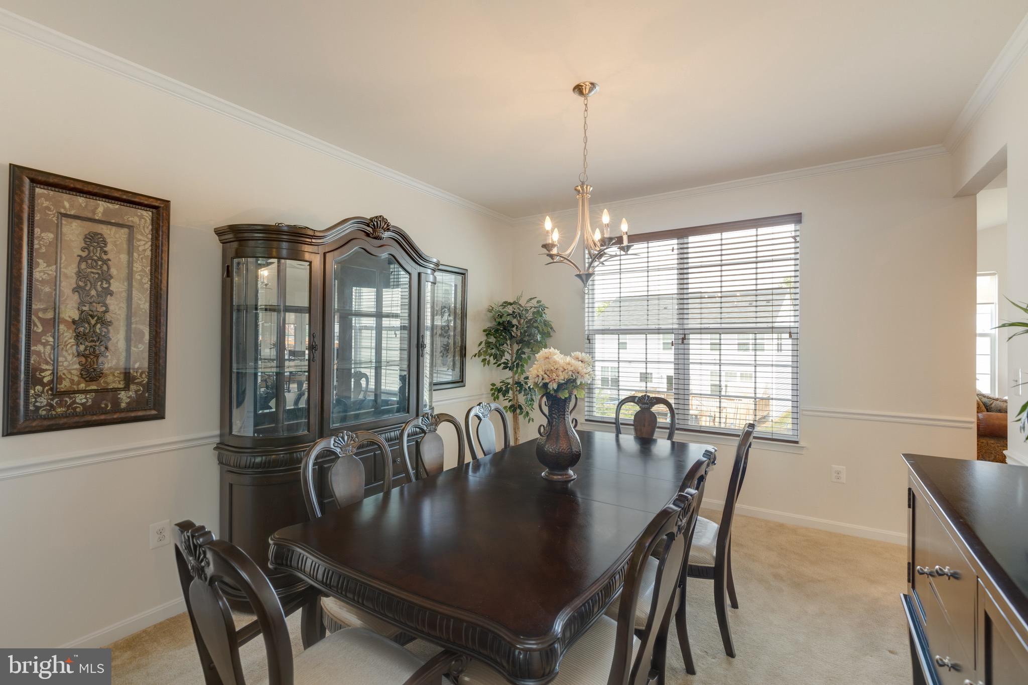 SEASONS LANDING - Residential